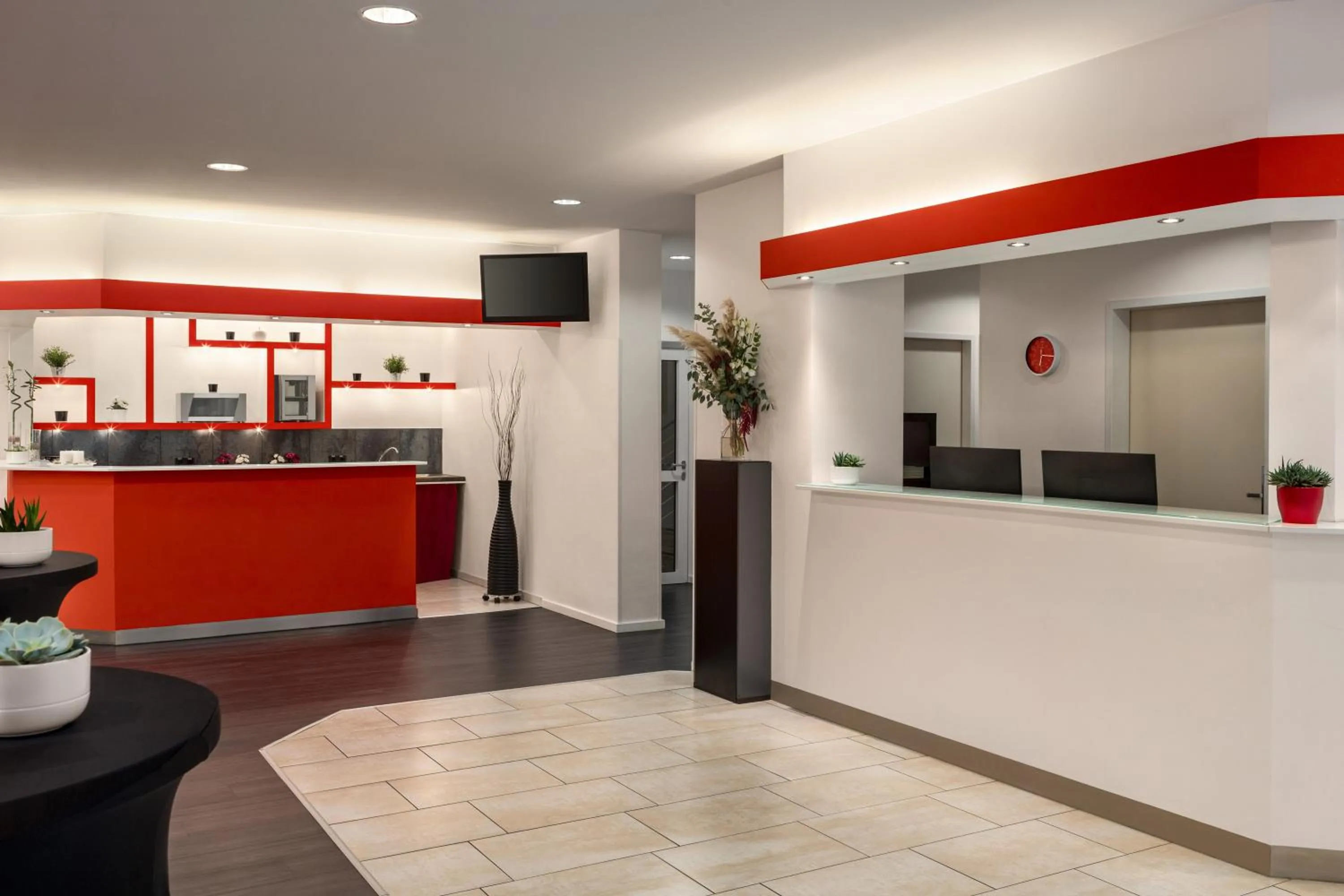 Lobby or reception in Amedia Express Bielefeld, Trademark Collection by Wyndham