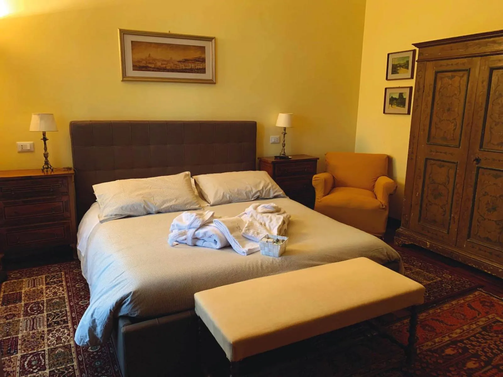 Bedroom, Bed in Villa Albina
