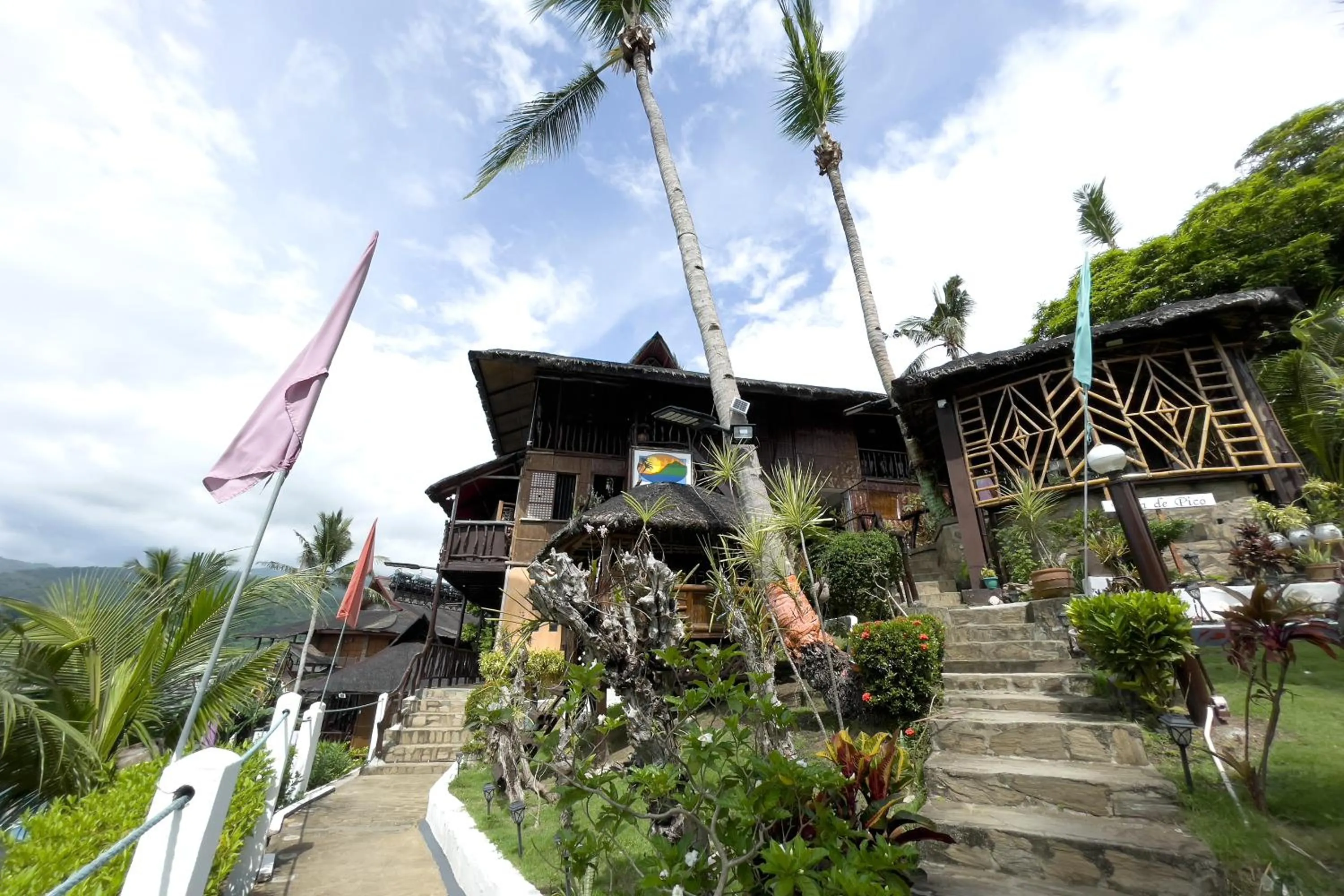 Villa de Pico Highland Beach Resort