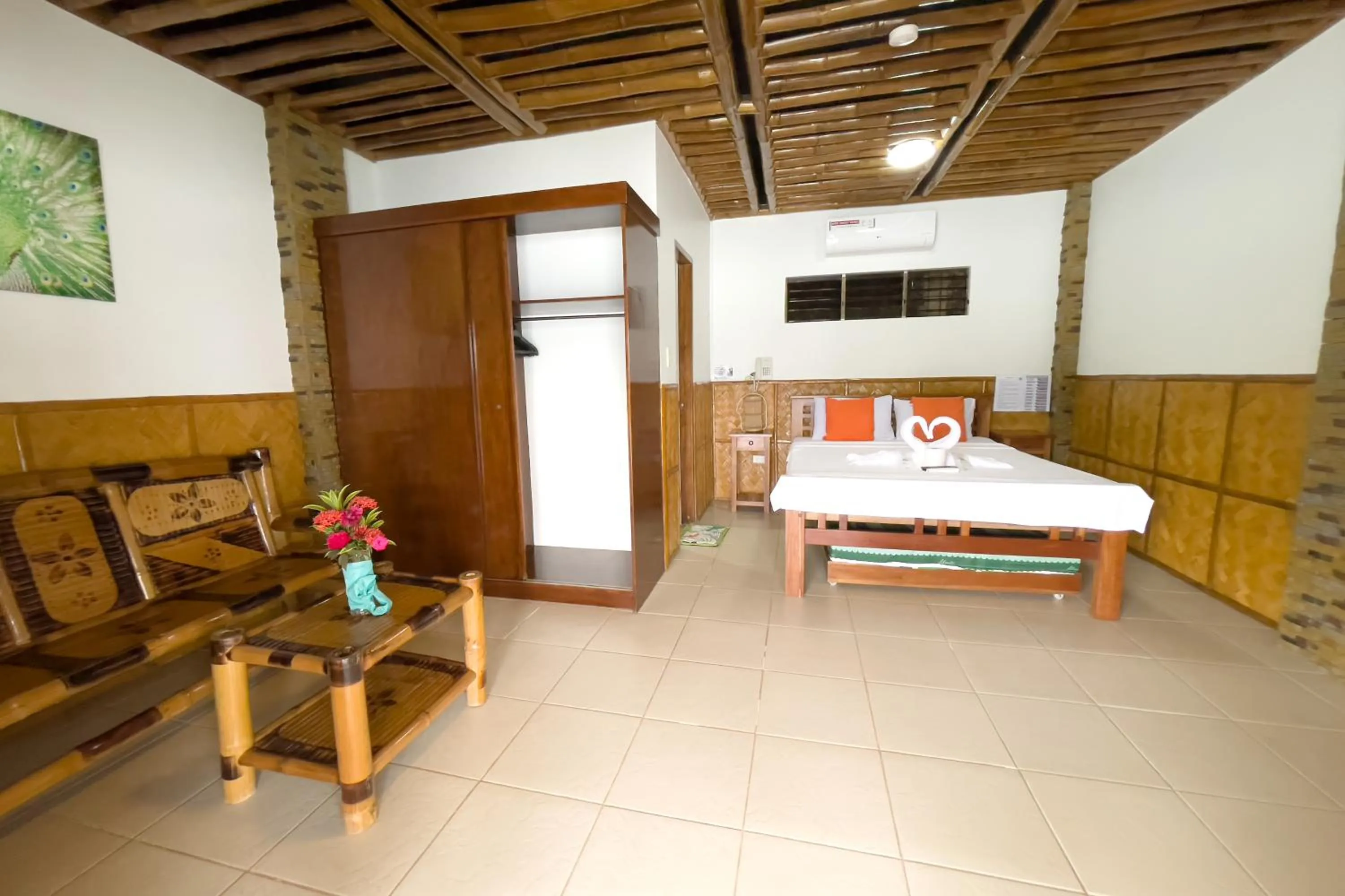 Villa de Pico Highland Beach Resort