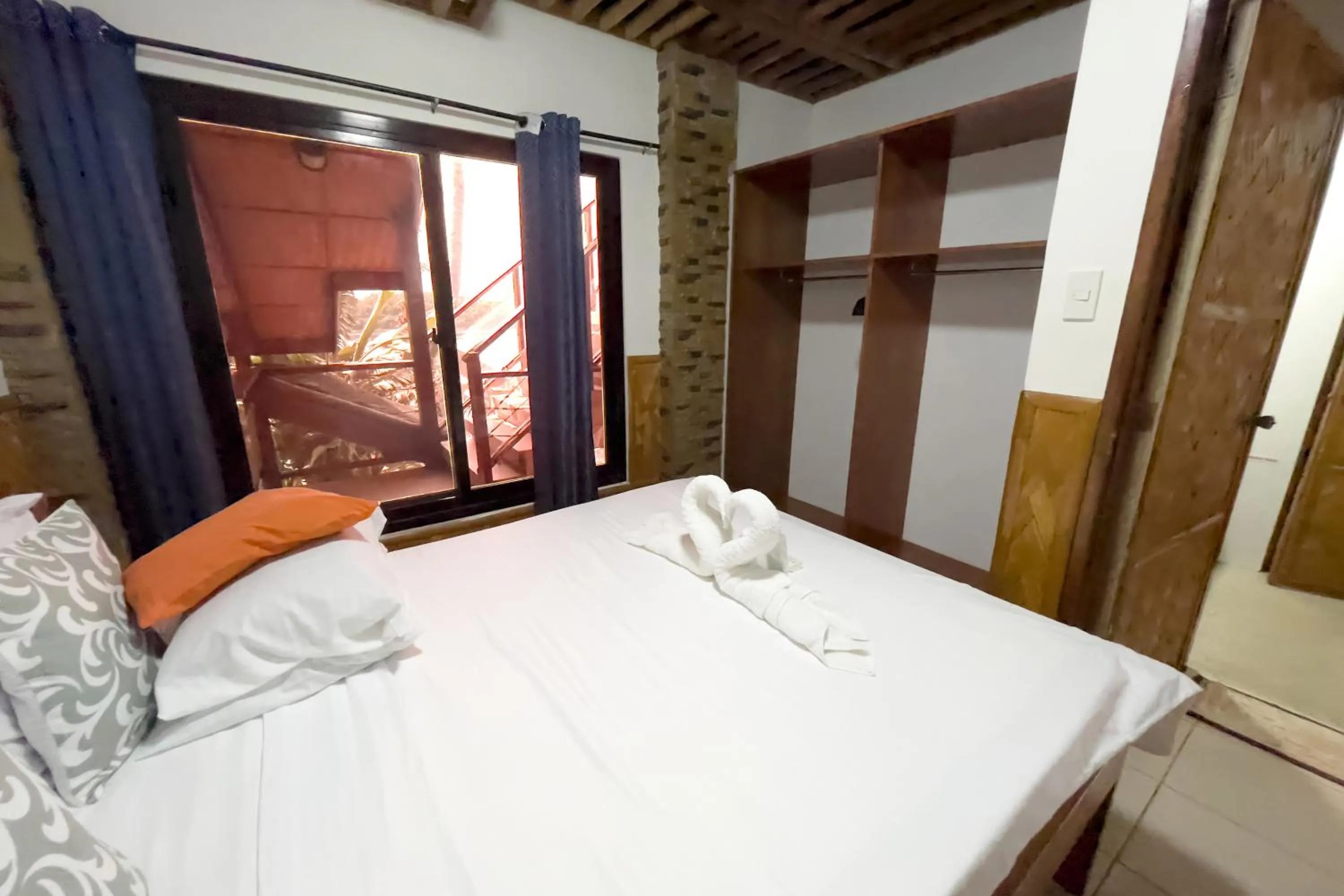 Villa de Pico Highland Beach Resort