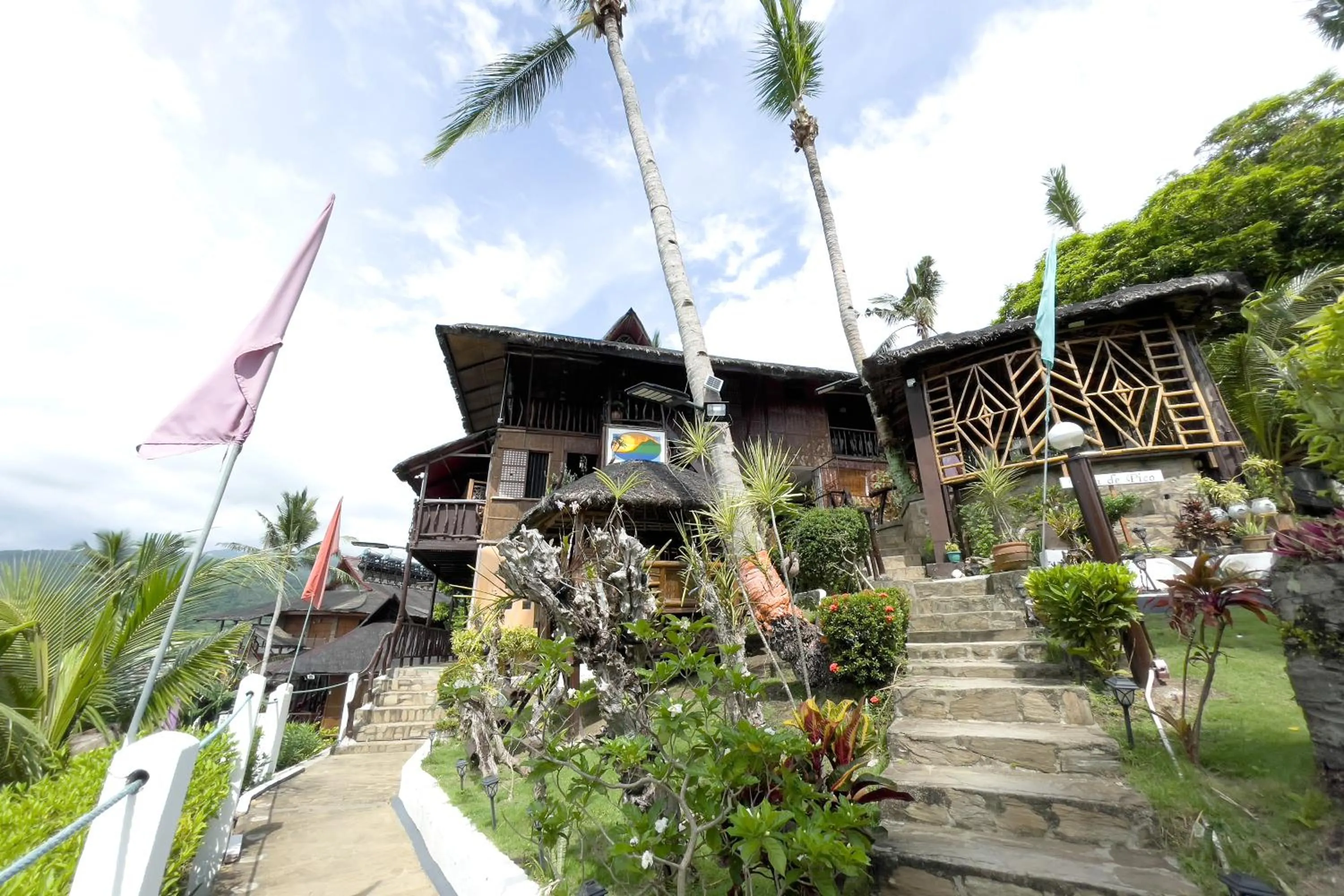 Villa de Pico Highland Beach Resort