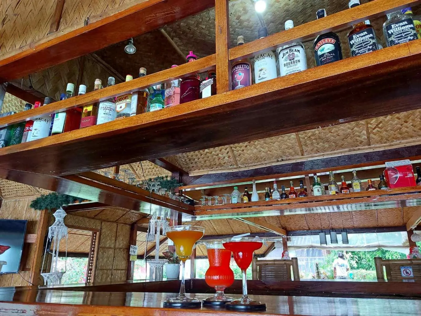 Lounge or bar in Villa de Pico Highland Beach Resort