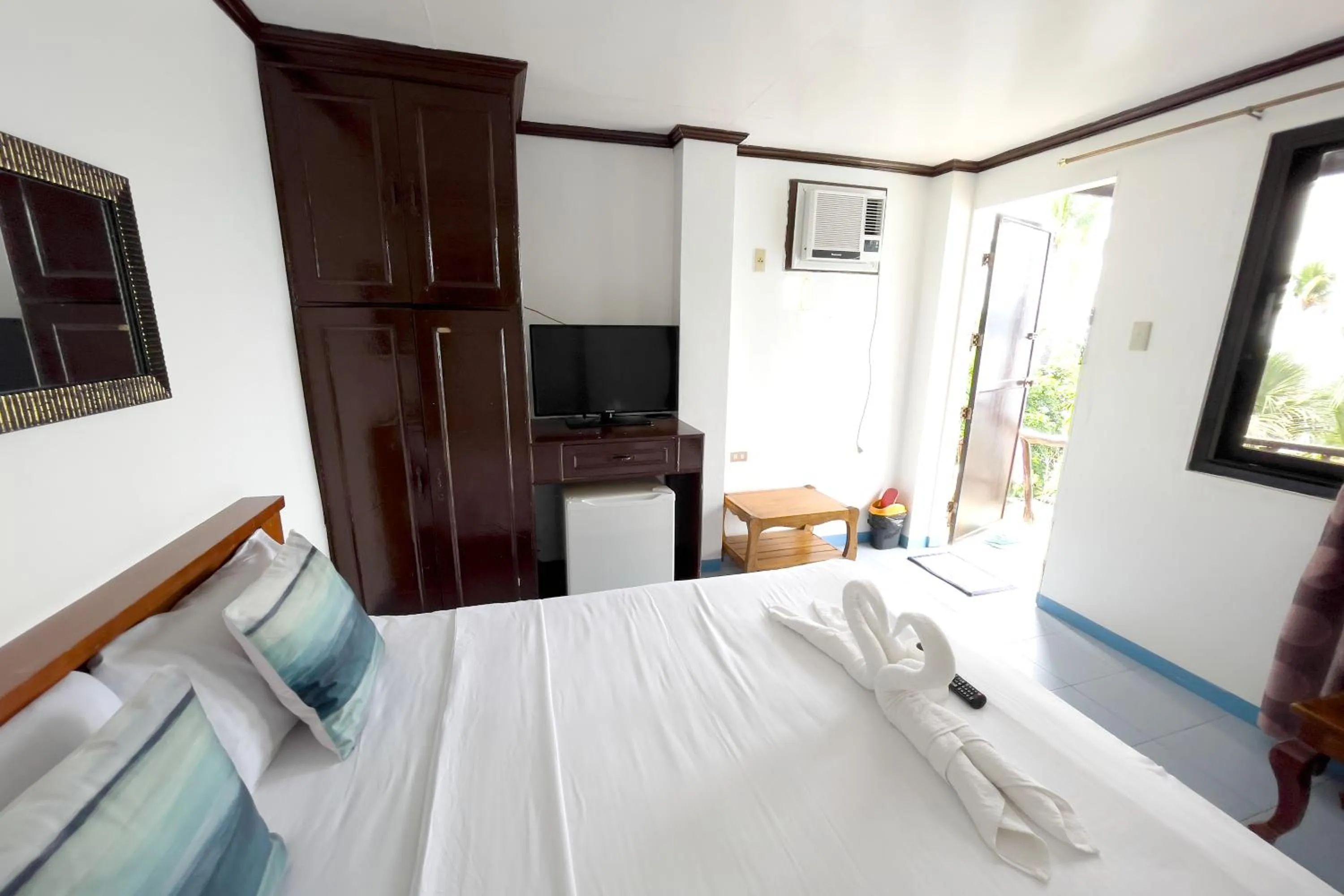 Villa de Pico Highland Beach Resort