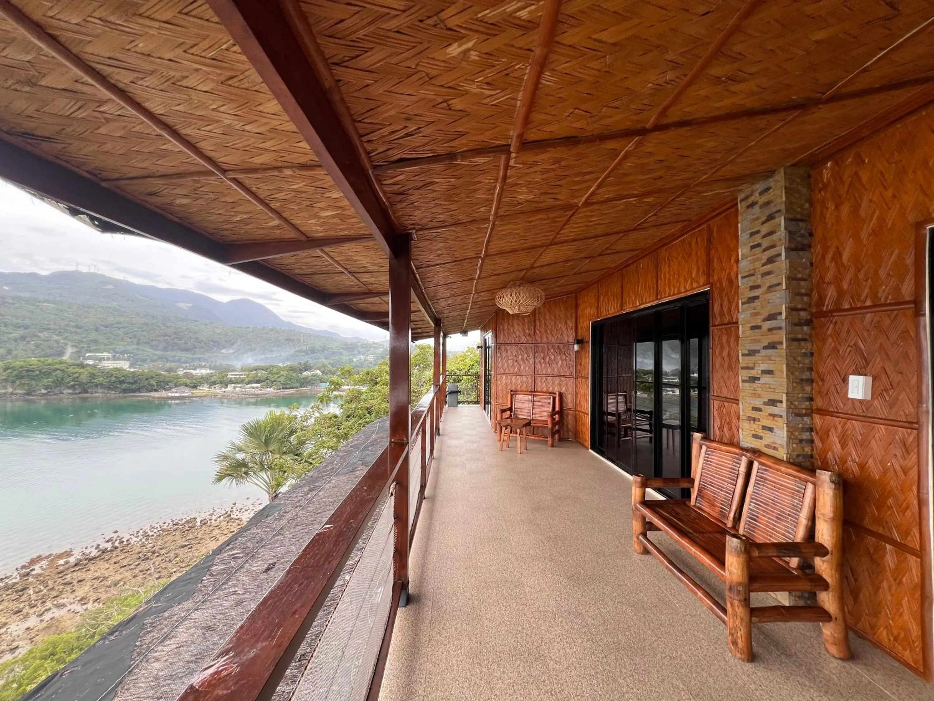 Balcony/Terrace in Villa de Pico Highland Beach Resort