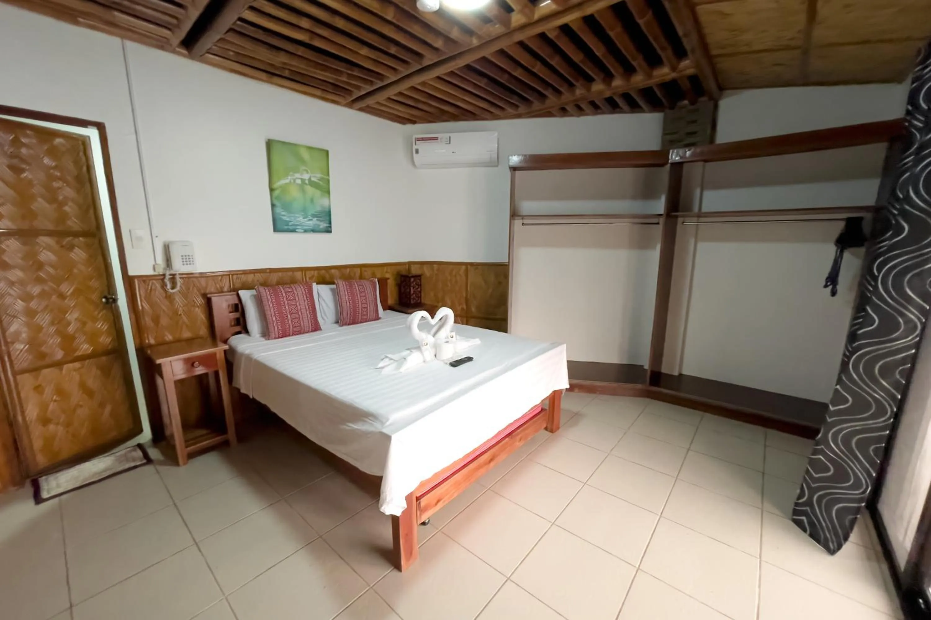 Villa de Pico Highland Beach Resort