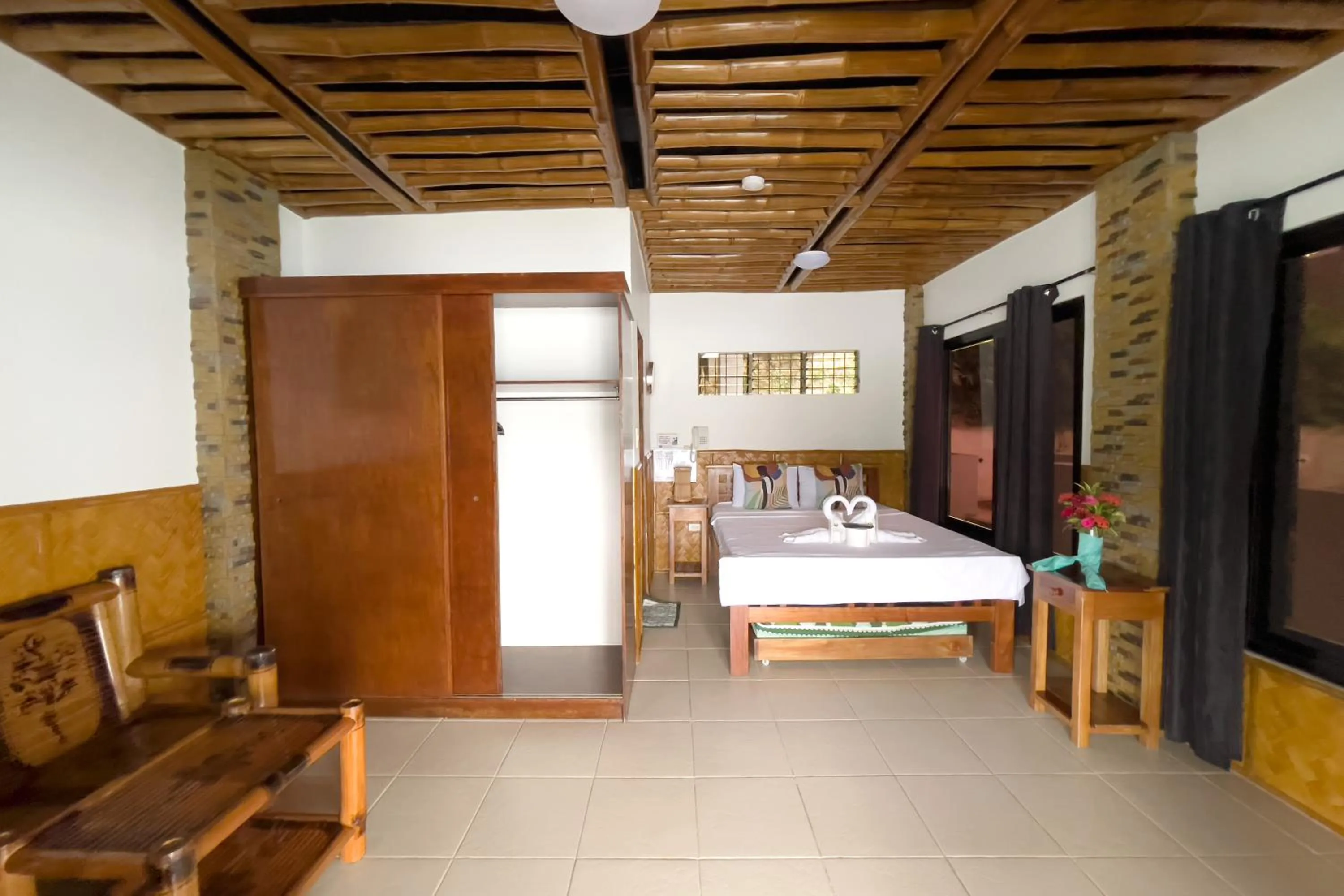 Villa de Pico Highland Beach Resort