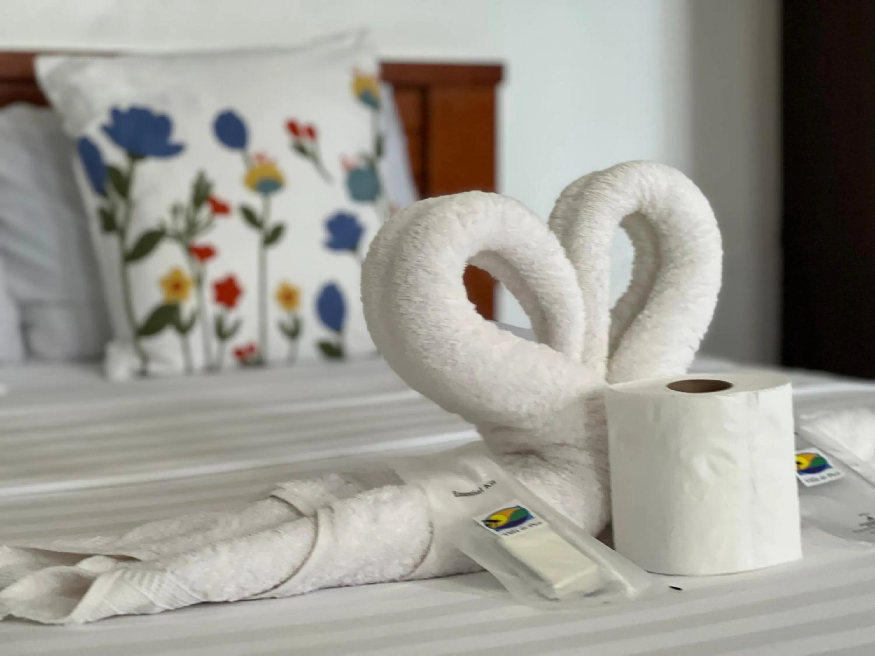 towels, Bed in Villa de Pico Highland Beach Resort