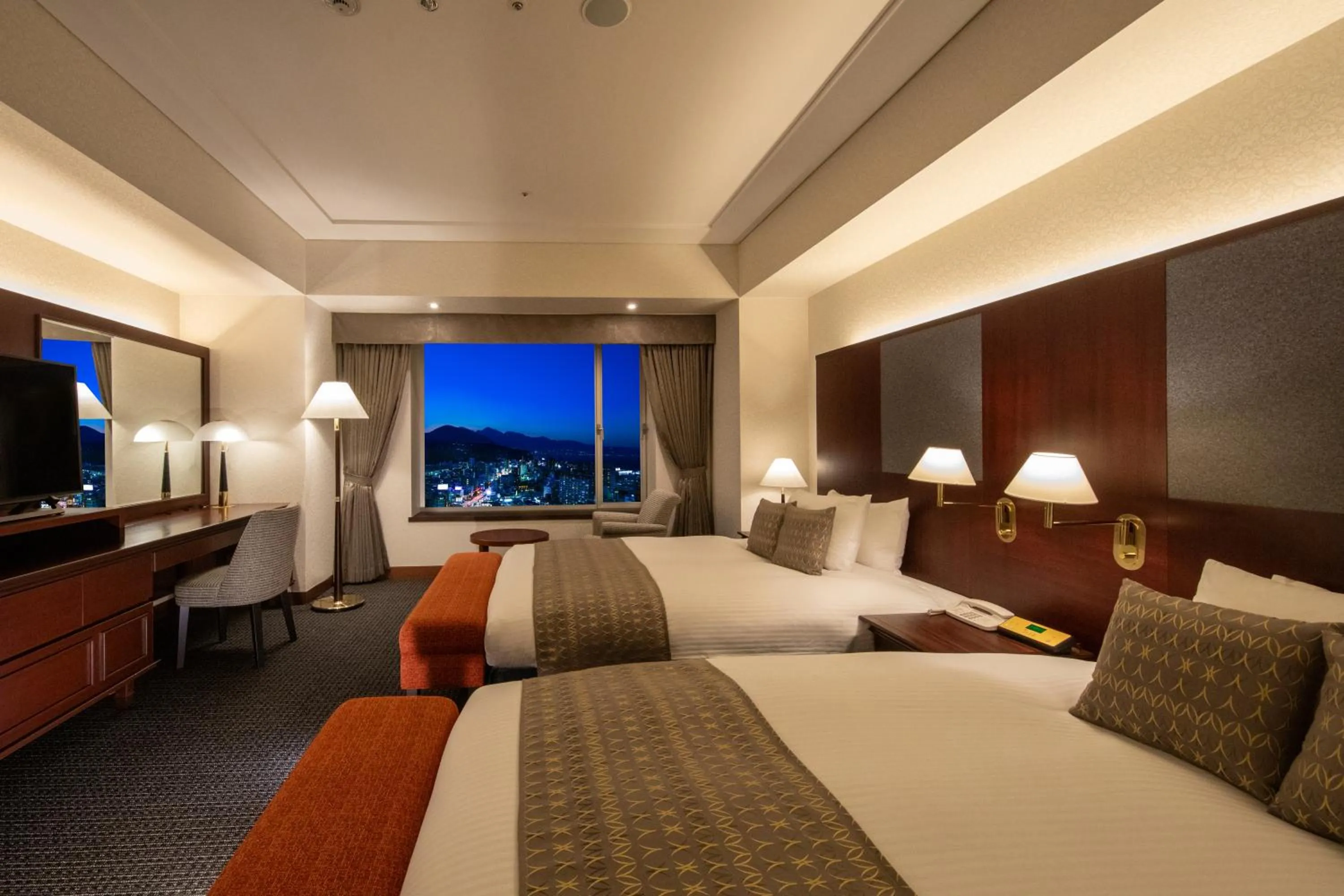 City view, Bed in Hotel Nikko Oita Oasis Tower