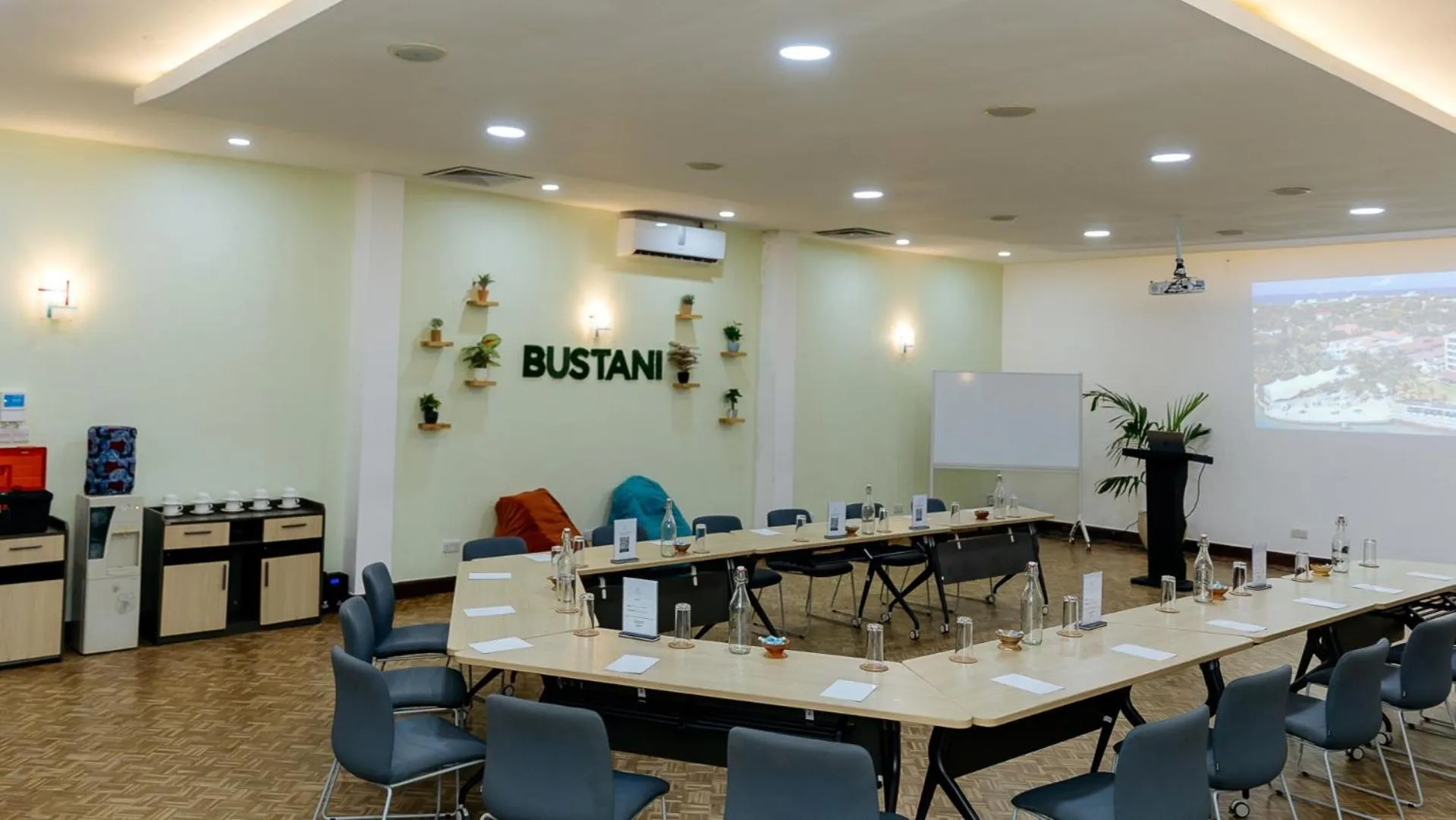 Meeting/conference room in Coral Beach Hotel Dar Es Salaam