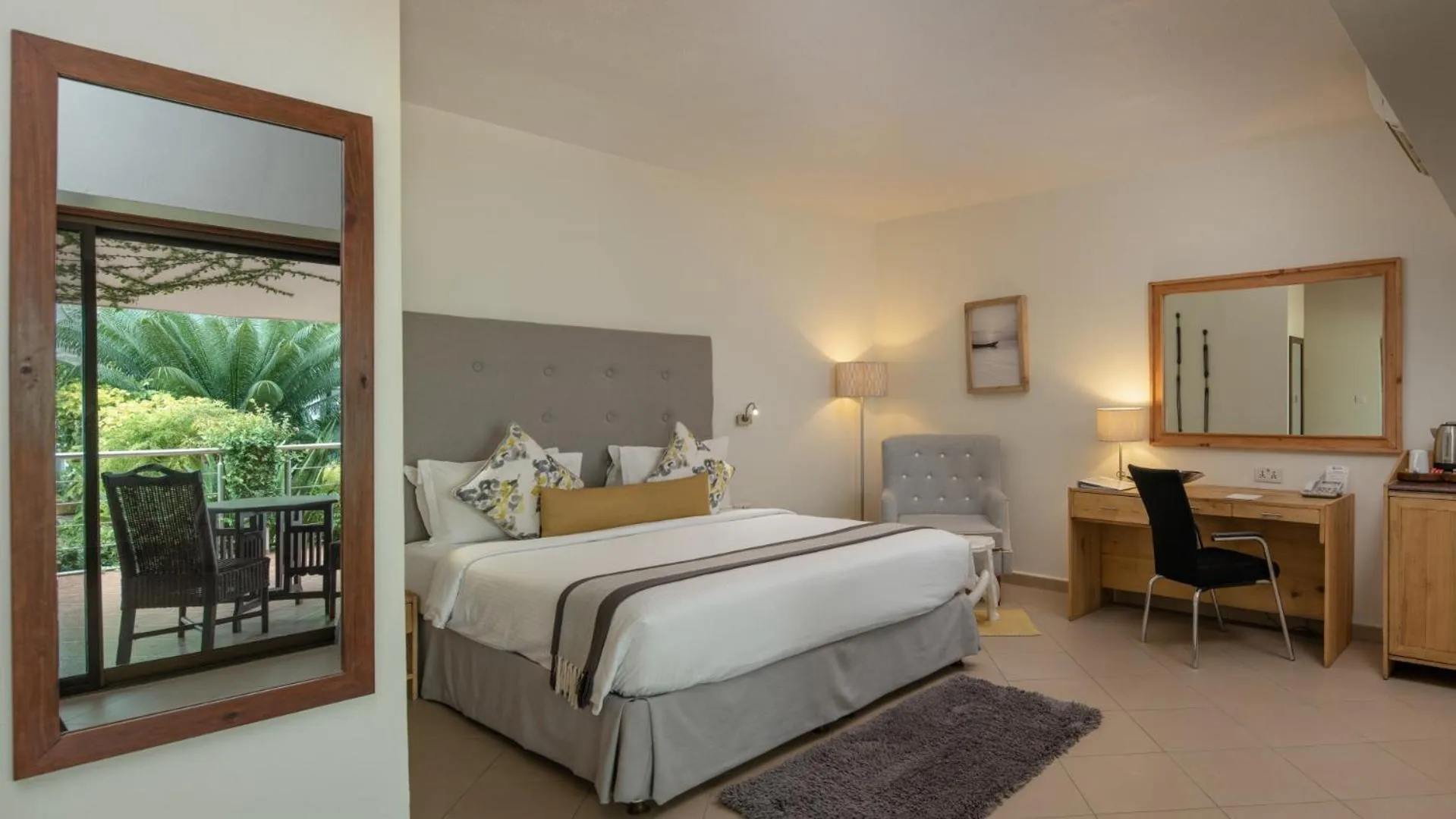 Bedroom in Coral Beach Hotel Dar Es Salaam