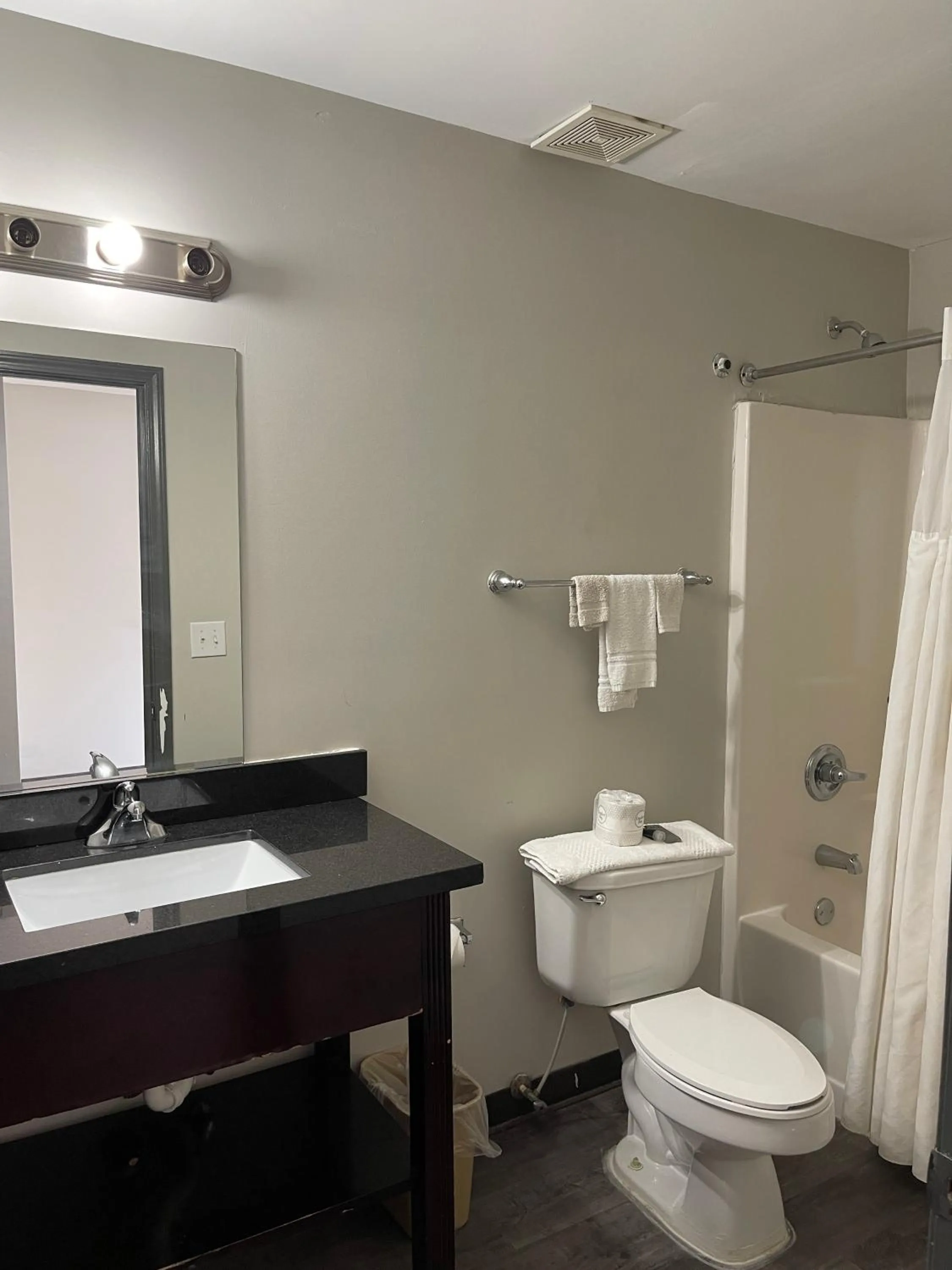 Bathroom in High Falls Inn & Suites