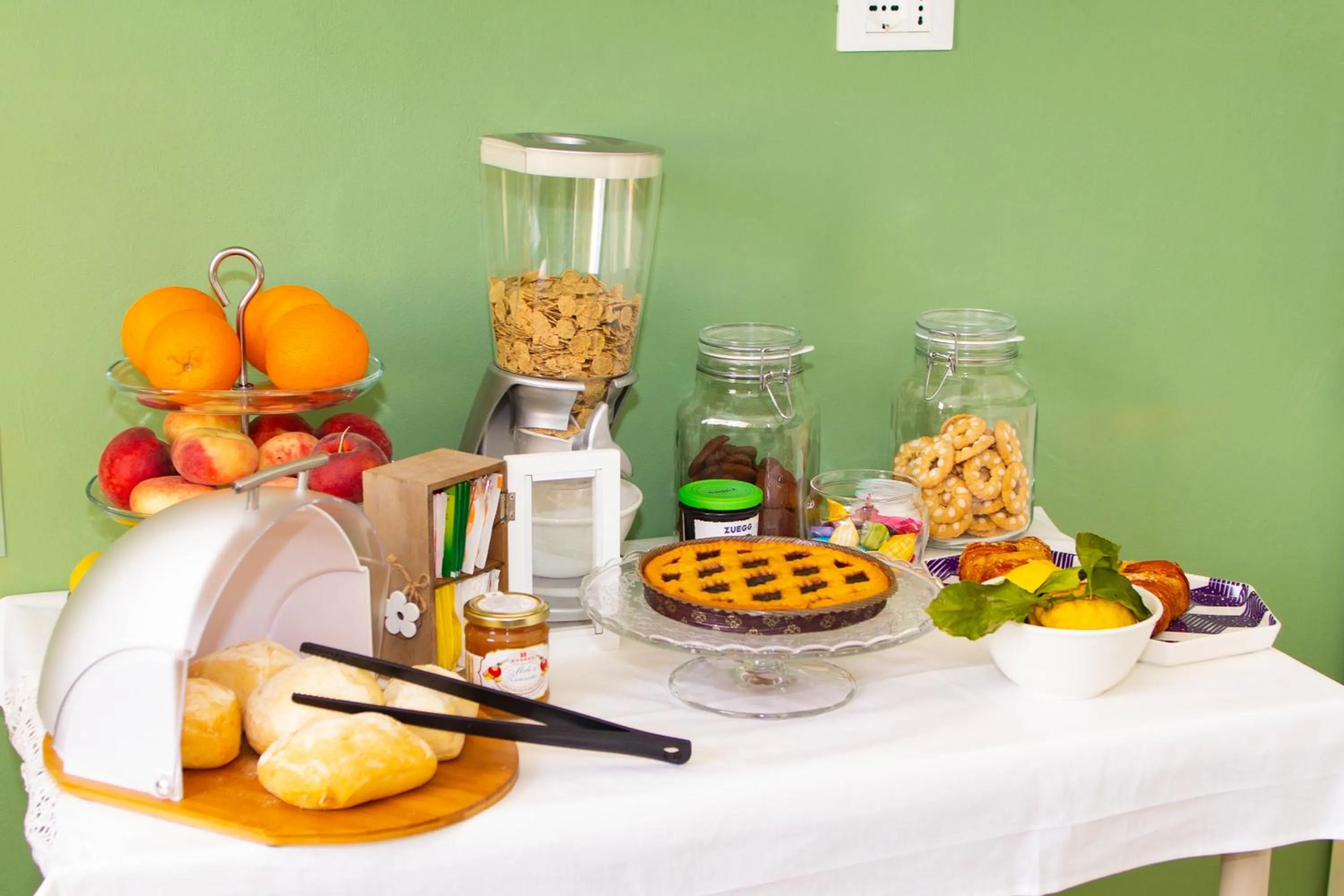 Italian breakfast in La bicicletta Rossa B&B