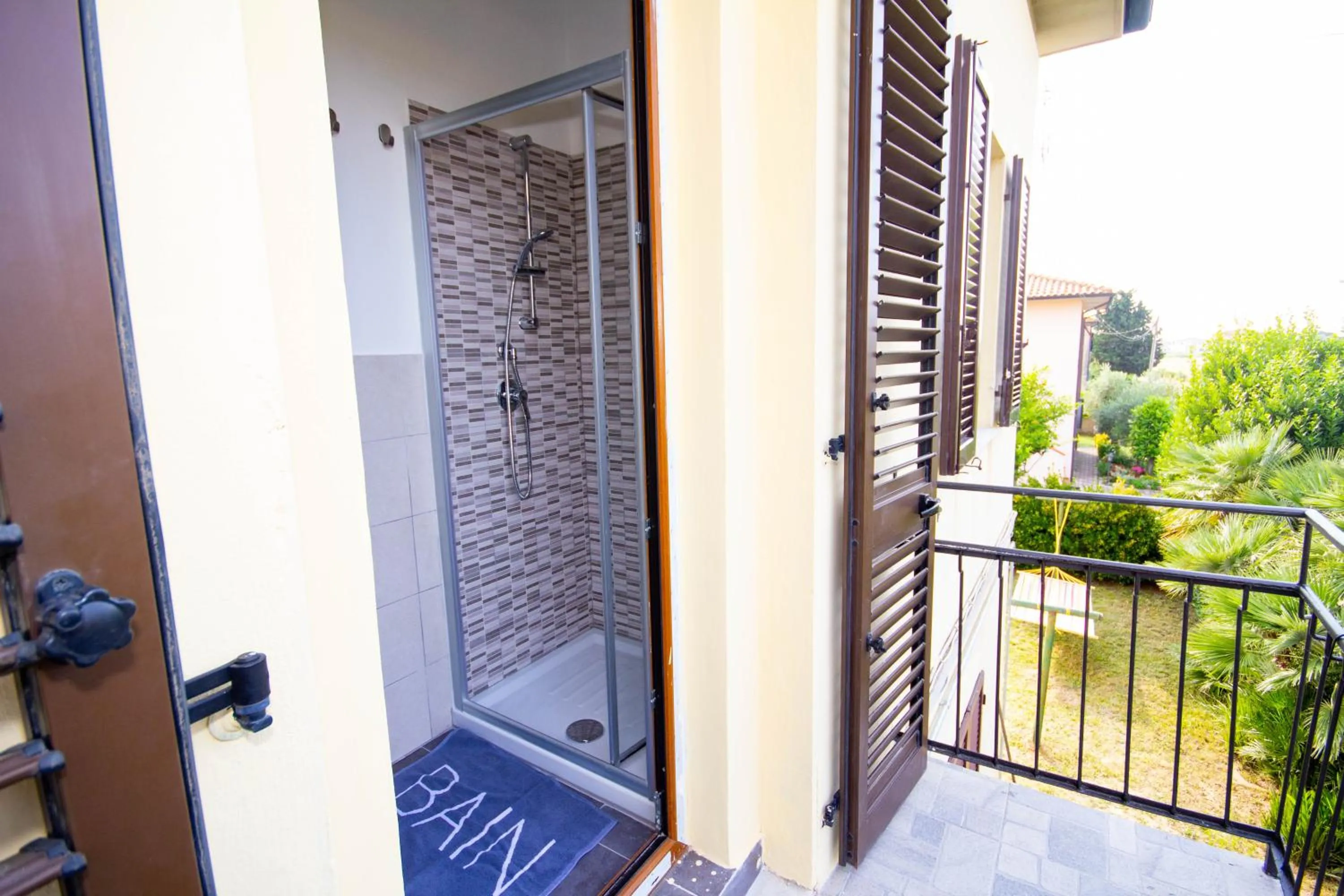 Balcony/Terrace in La bicicletta Rossa B&B