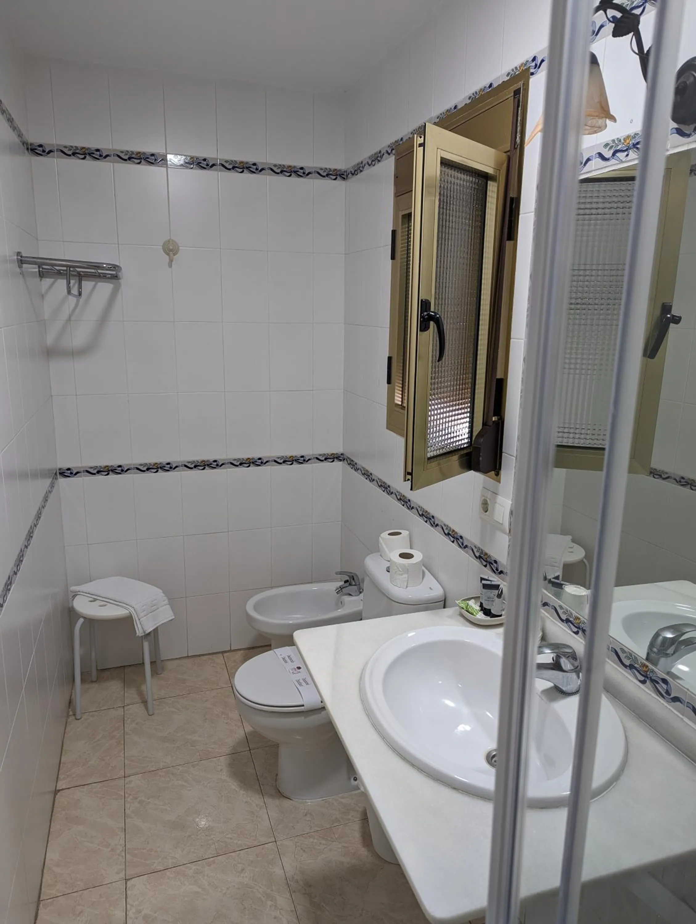 Bathroom in Hotel Matalascañas