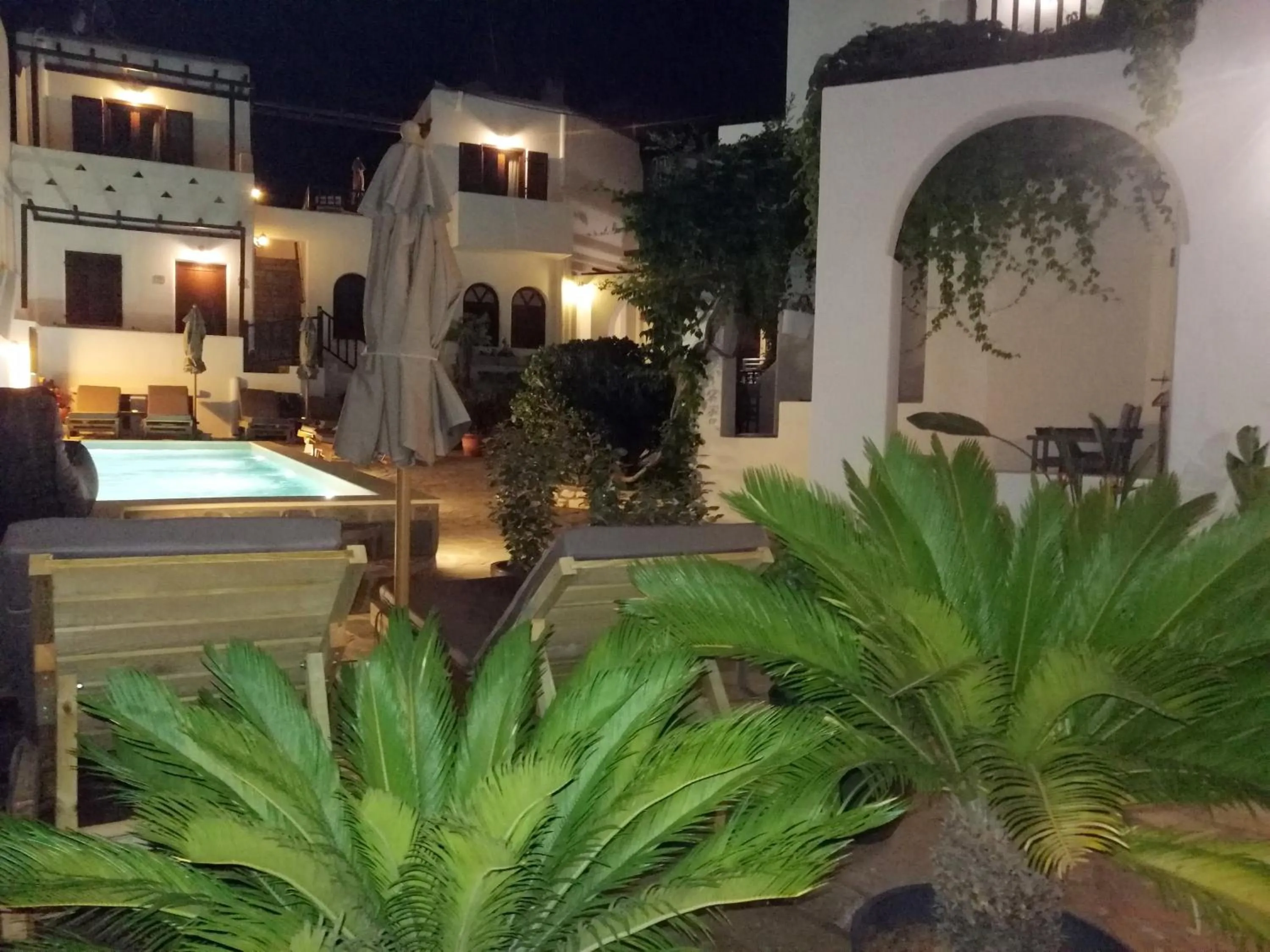 Christina Hotel, Adults Only, Heated Salt Water Pool