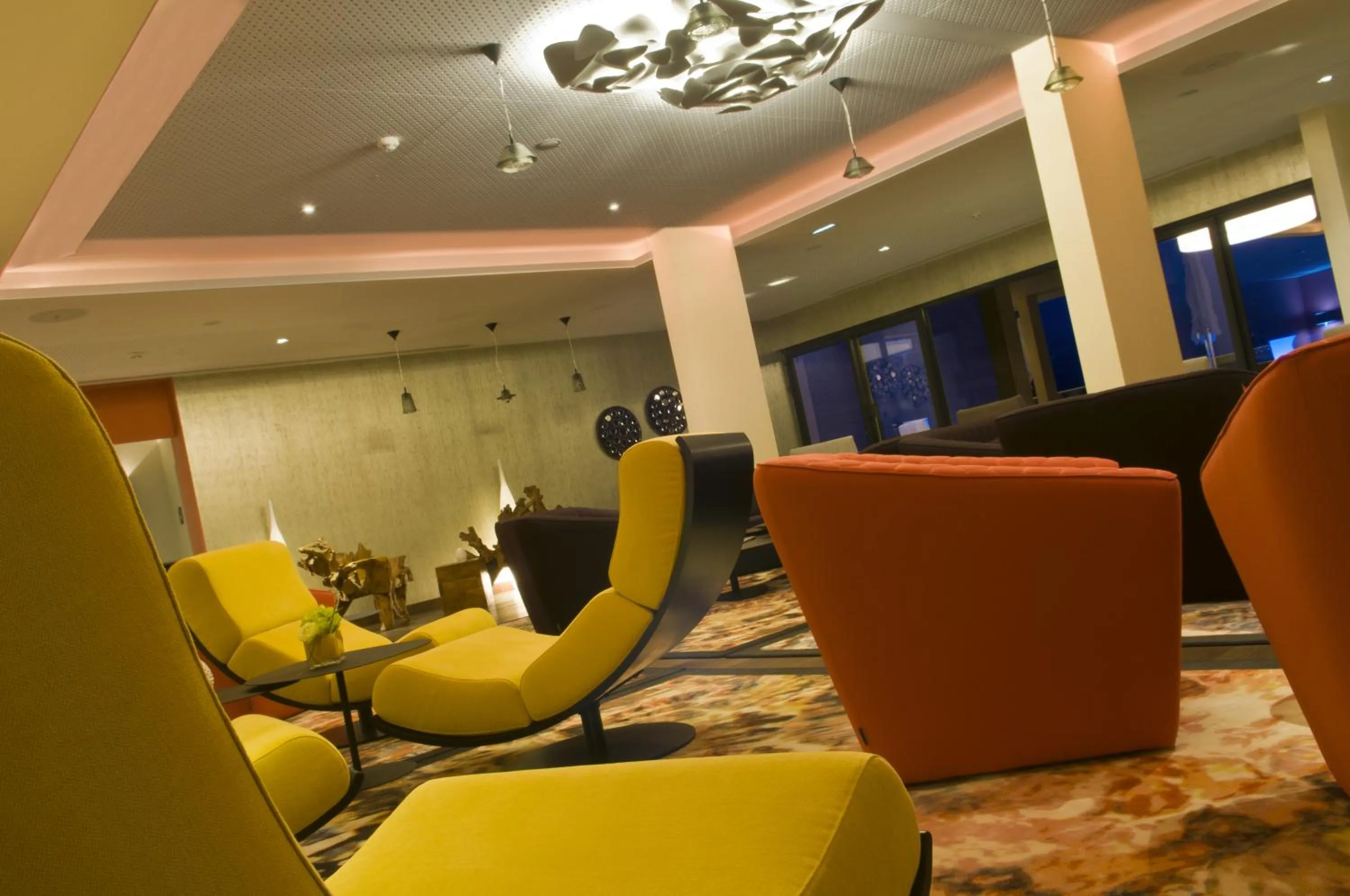 Lounge or bar in Radisson Blu Resort & Spa, Ajaccio Bay