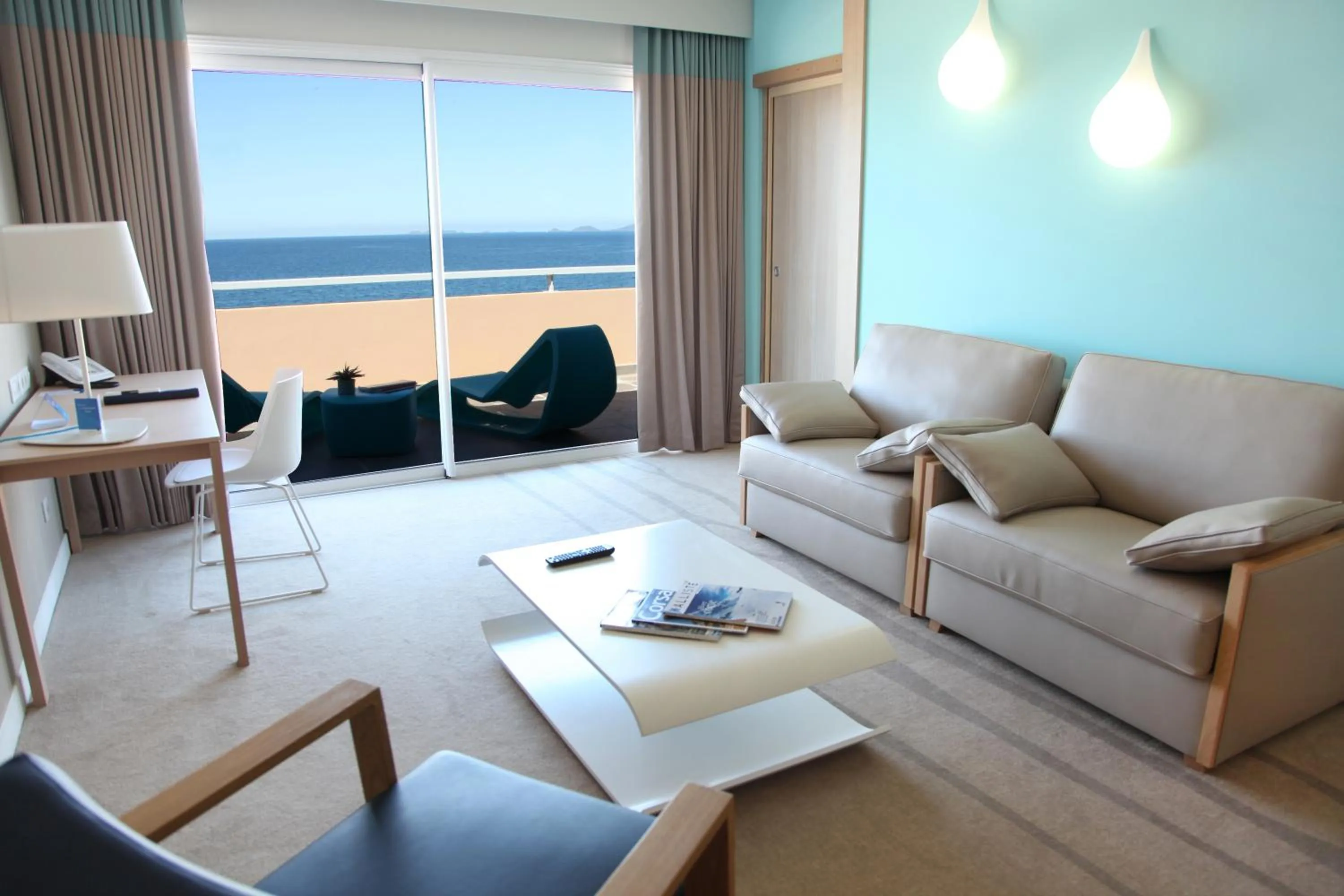 Living room in Radisson Blu Resort & Spa, Ajaccio Bay