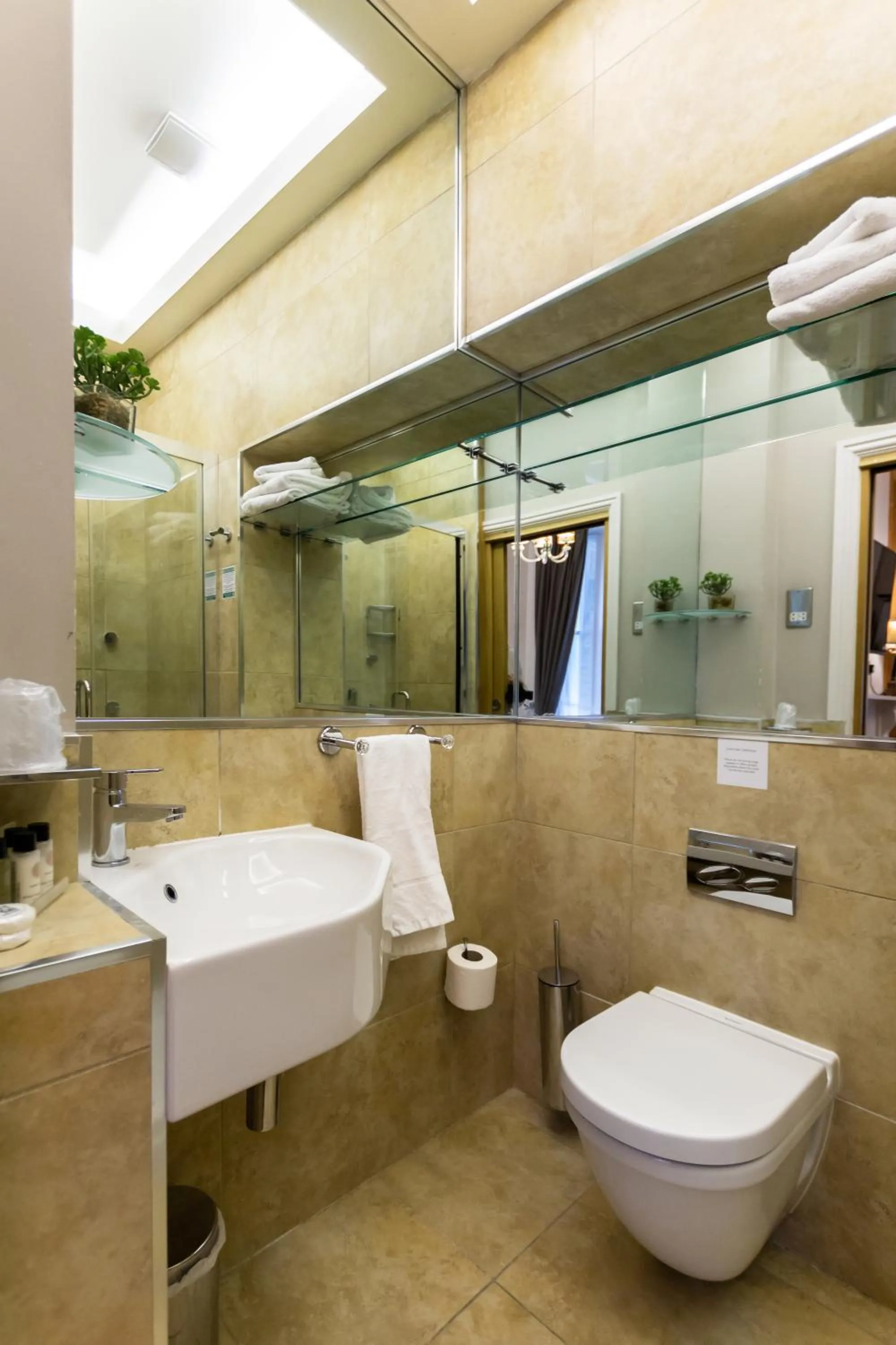 Bathroom in Arosfa Hotel London by Compass Hospitality