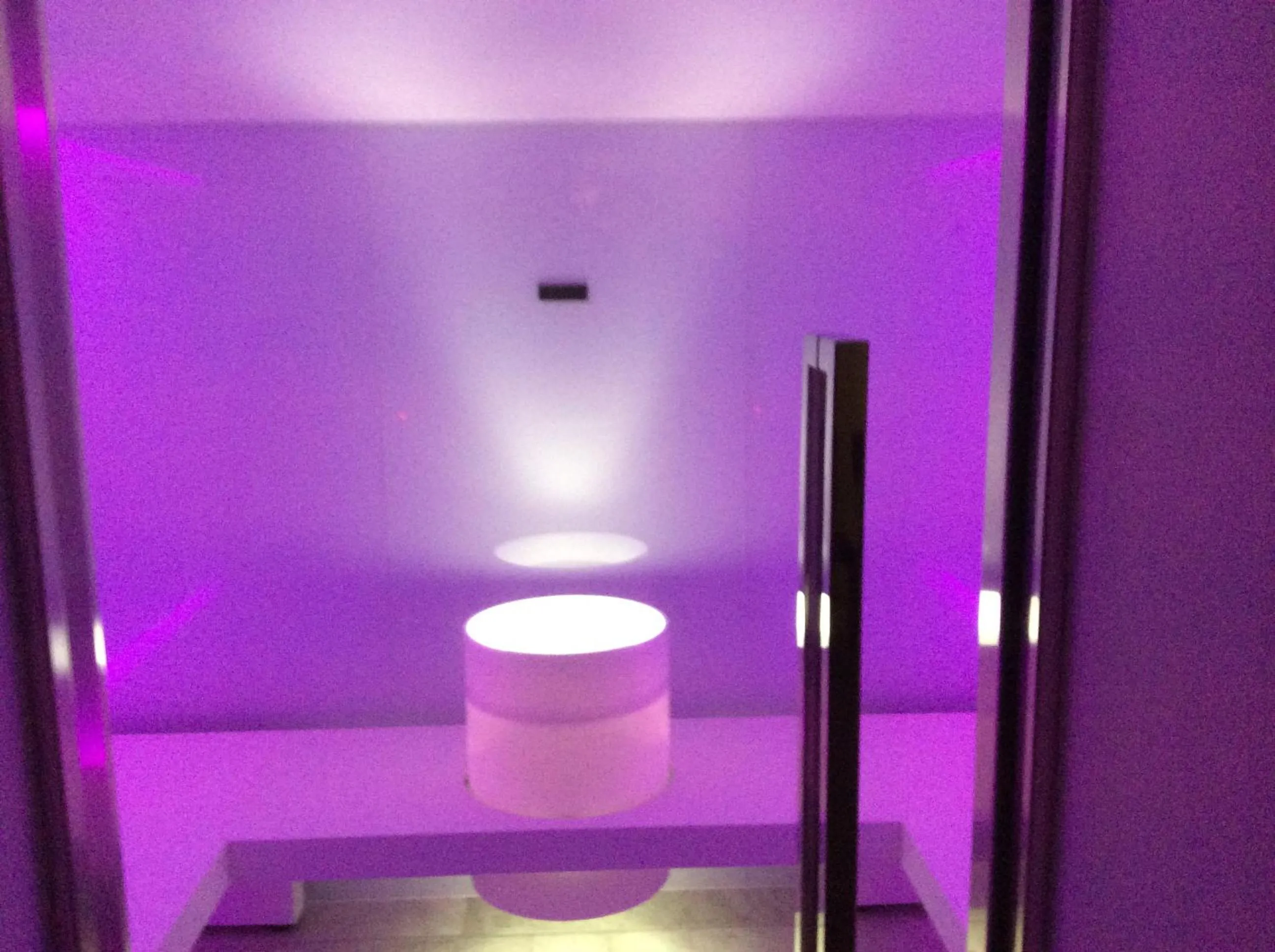 Steam room in Hotel Silvana