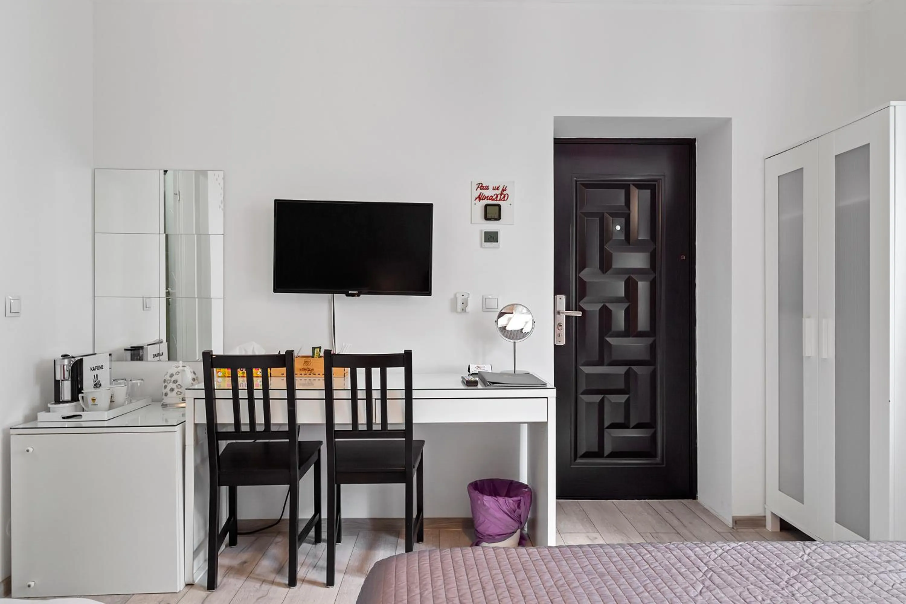 Property building, Bed in Pensiunea Alina "Adults Only"