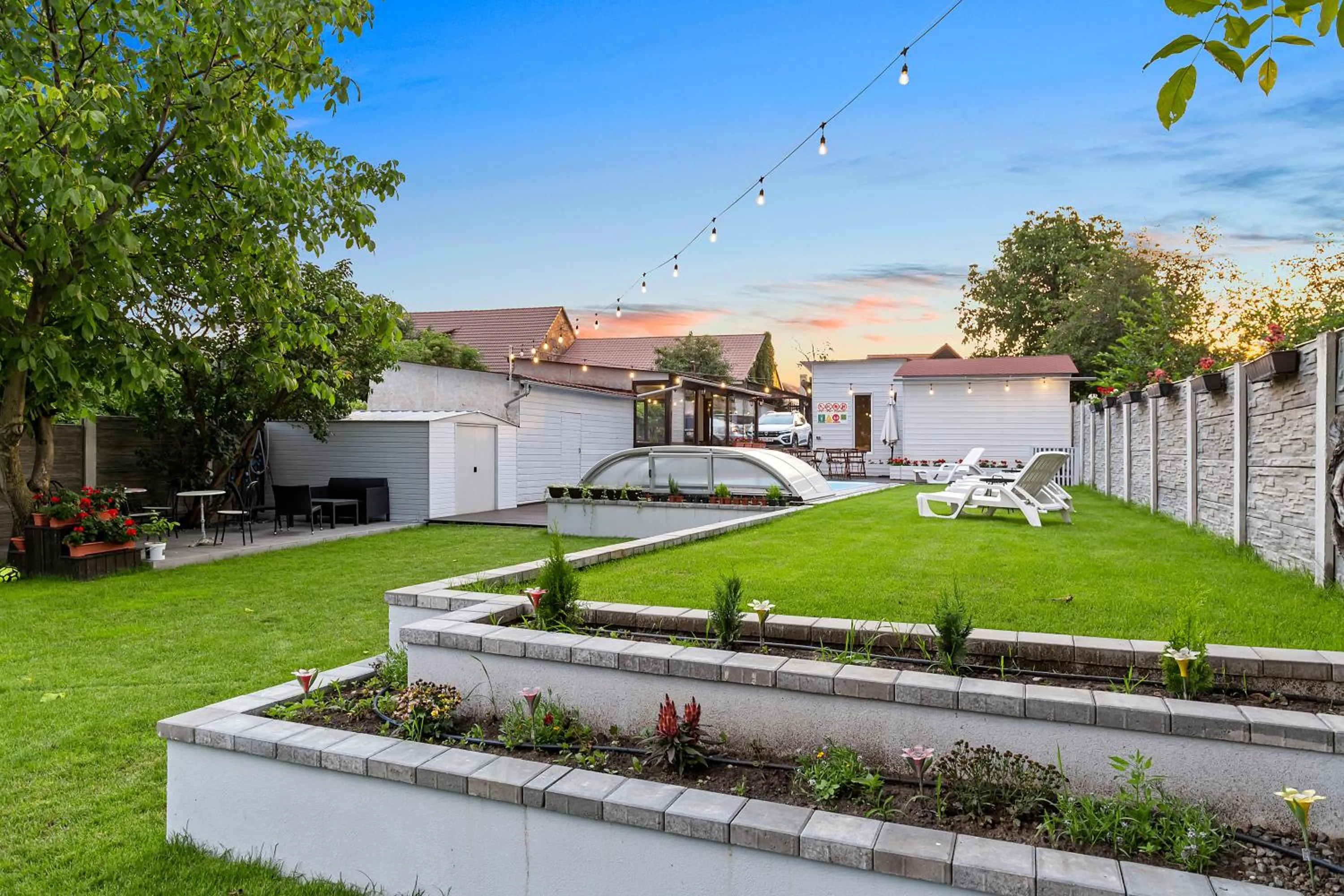 Swimming pool in Pensiunea Alina "Adults Only"