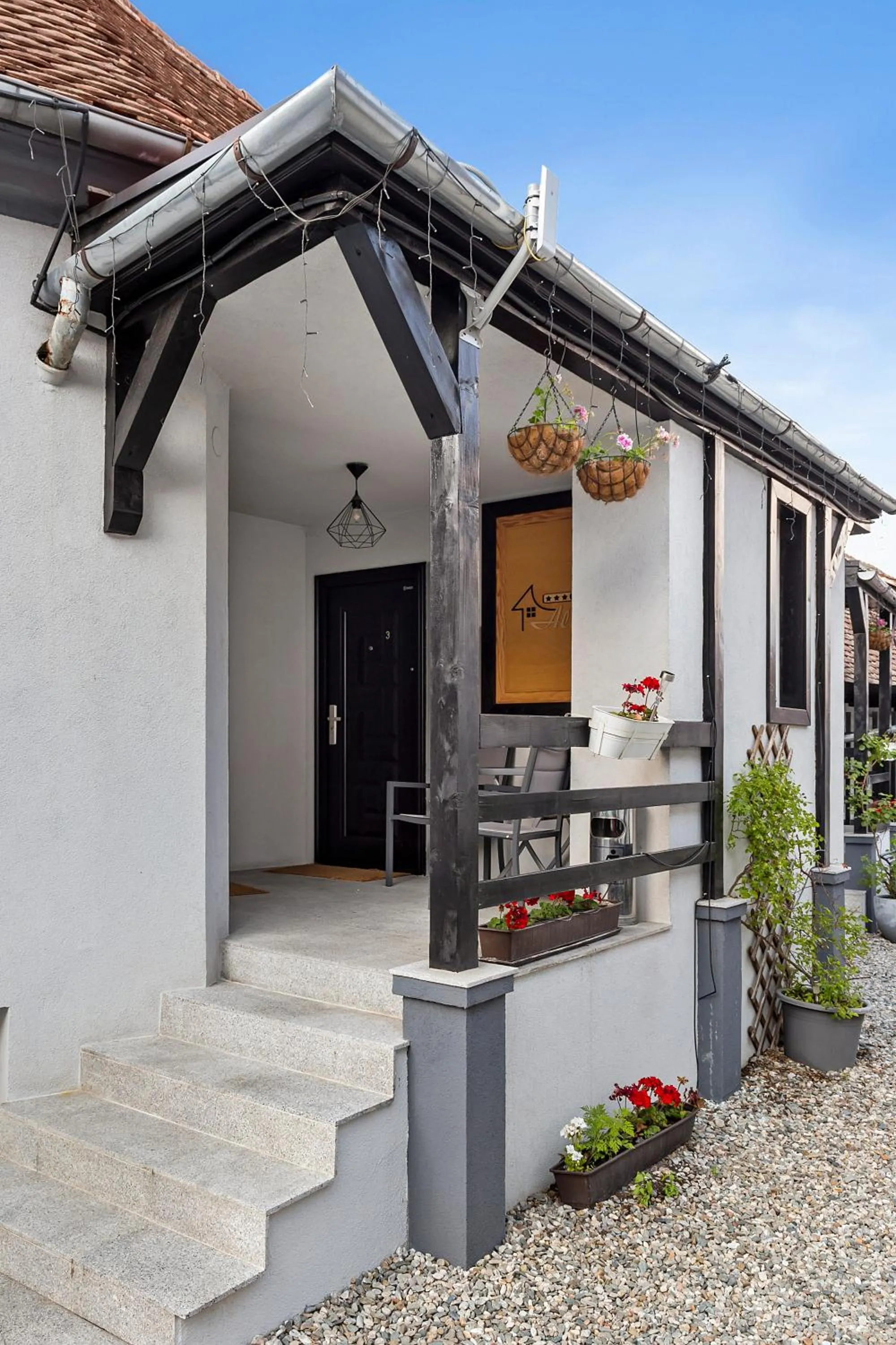 Property building in Pensiunea Alina "Adults Only"