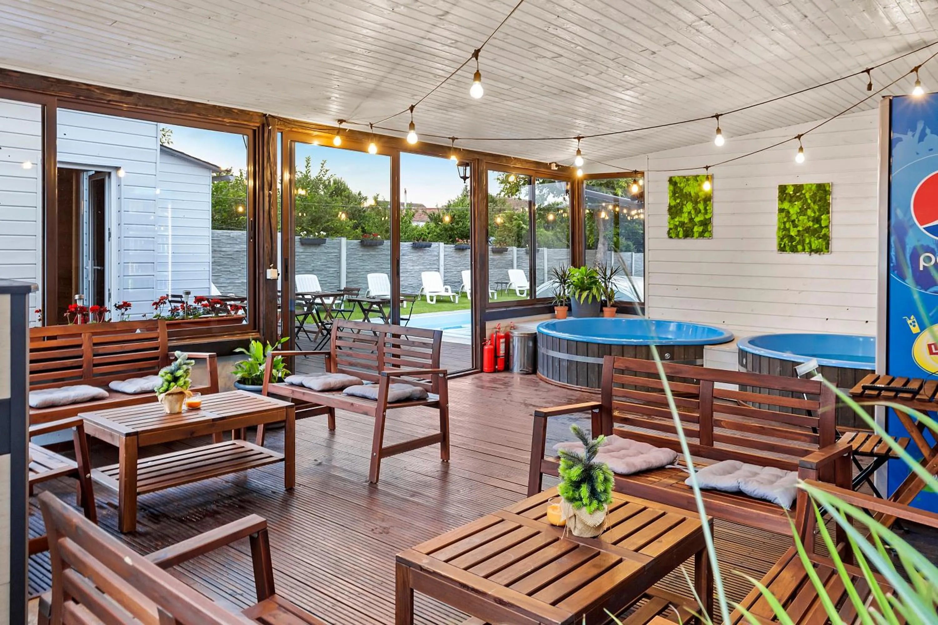 Hot Tub in Pensiunea Alina "Adults Only"