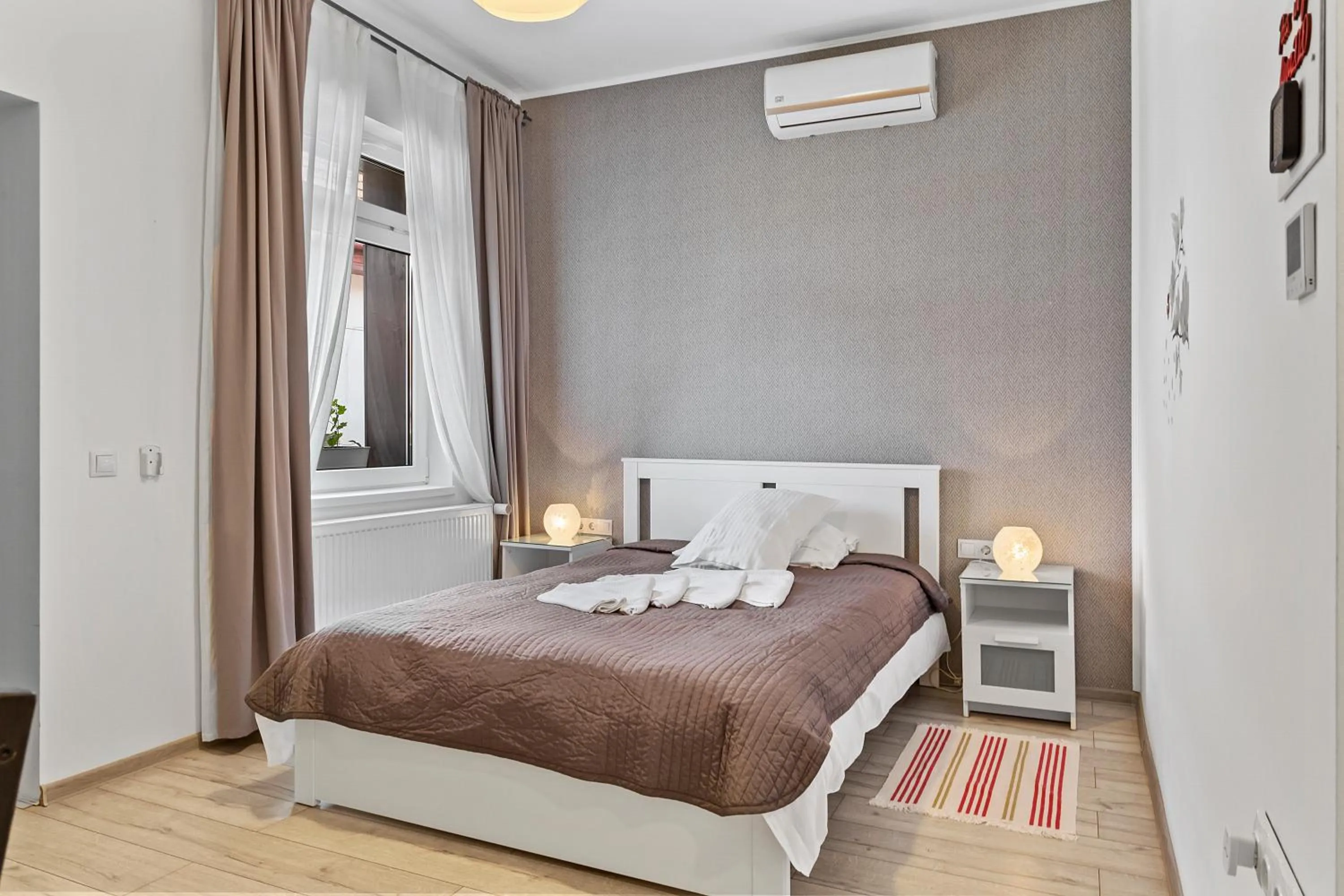 Property building, Bed in Pensiunea Alina "Adults Only"