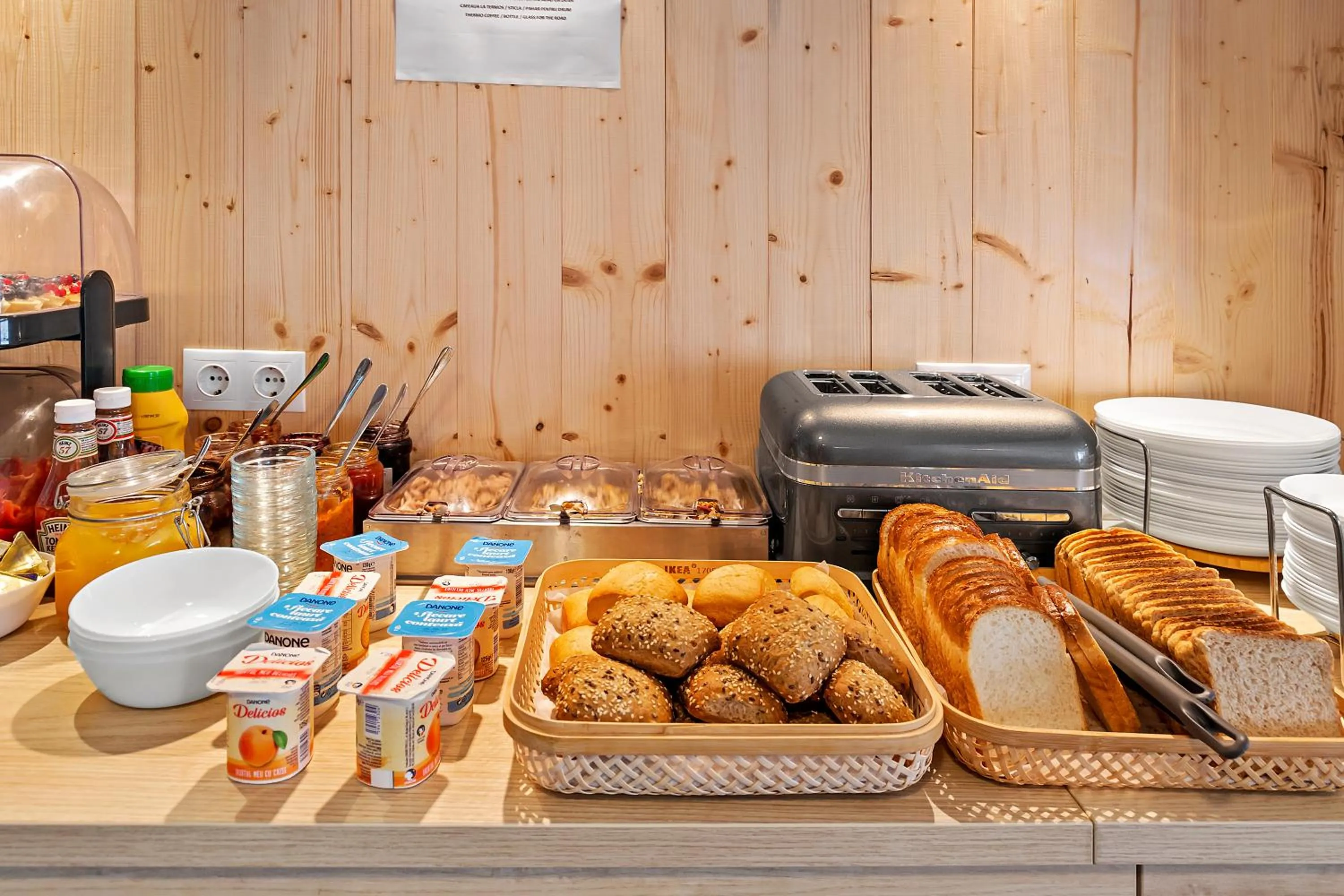 Breakfast in Pensiunea Alina "Adults Only"