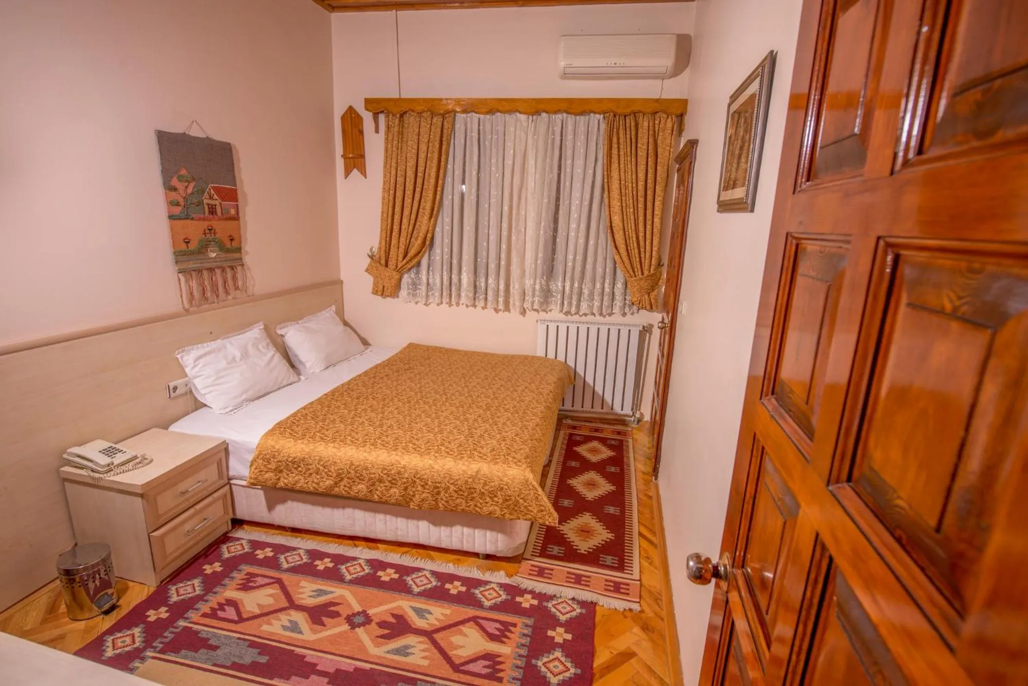 Bed in Beypazari Ipekyolu Konagi