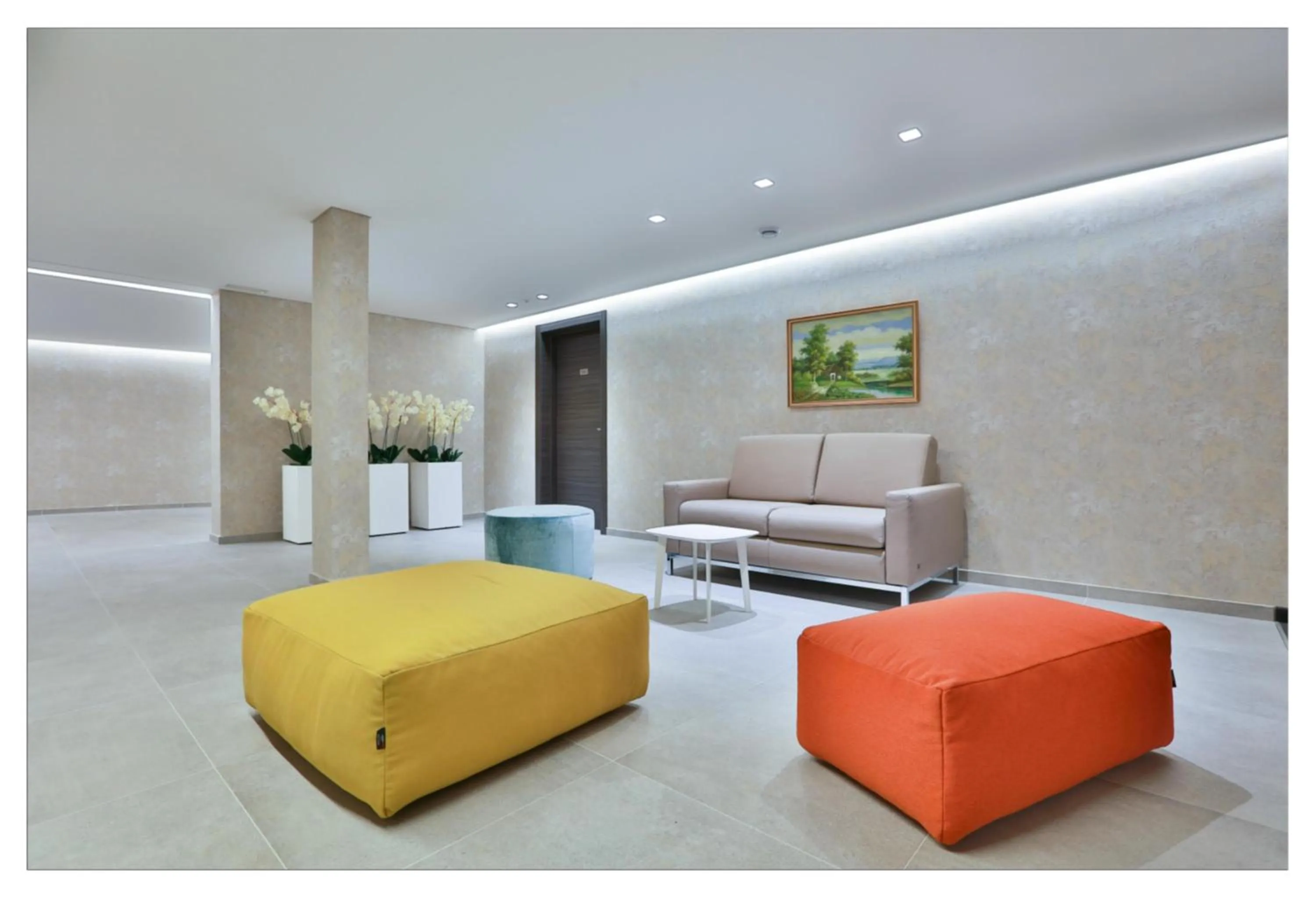 Lobby or reception in Monteverde Hotel