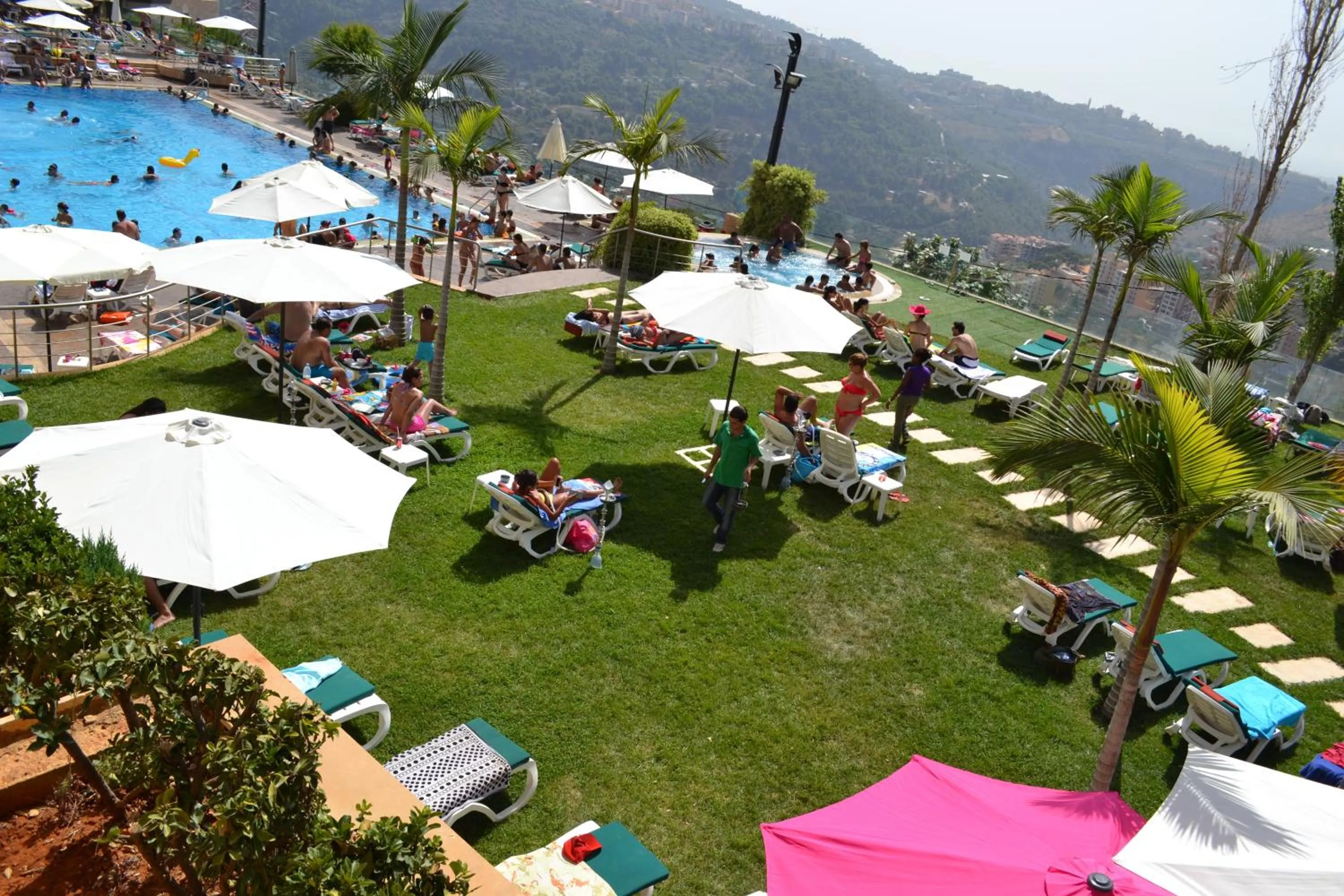 Day in Monteverde Hotel