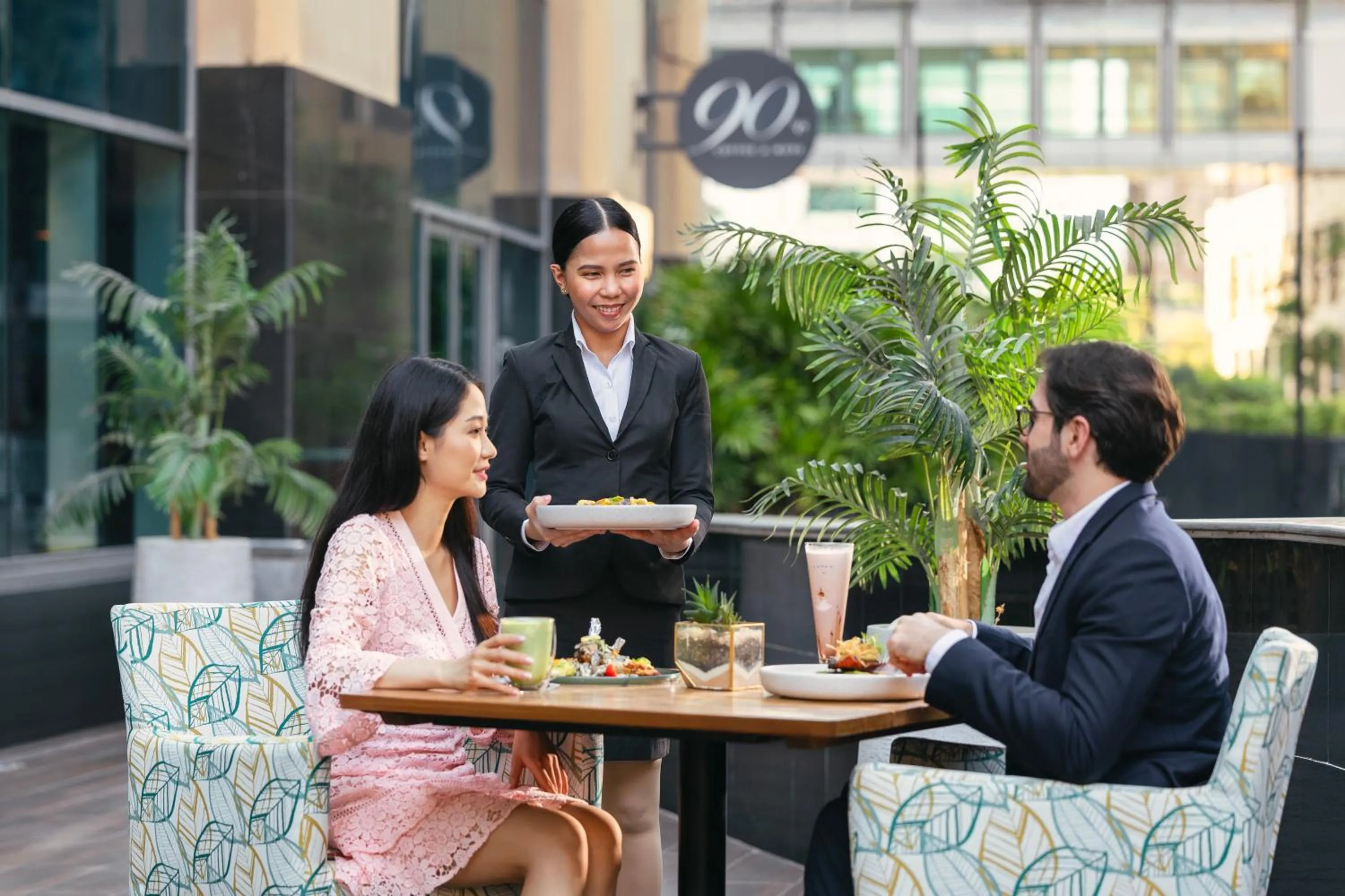 Restaurant/places to eat in Grand Millennium Al Wahda Executive Apartments