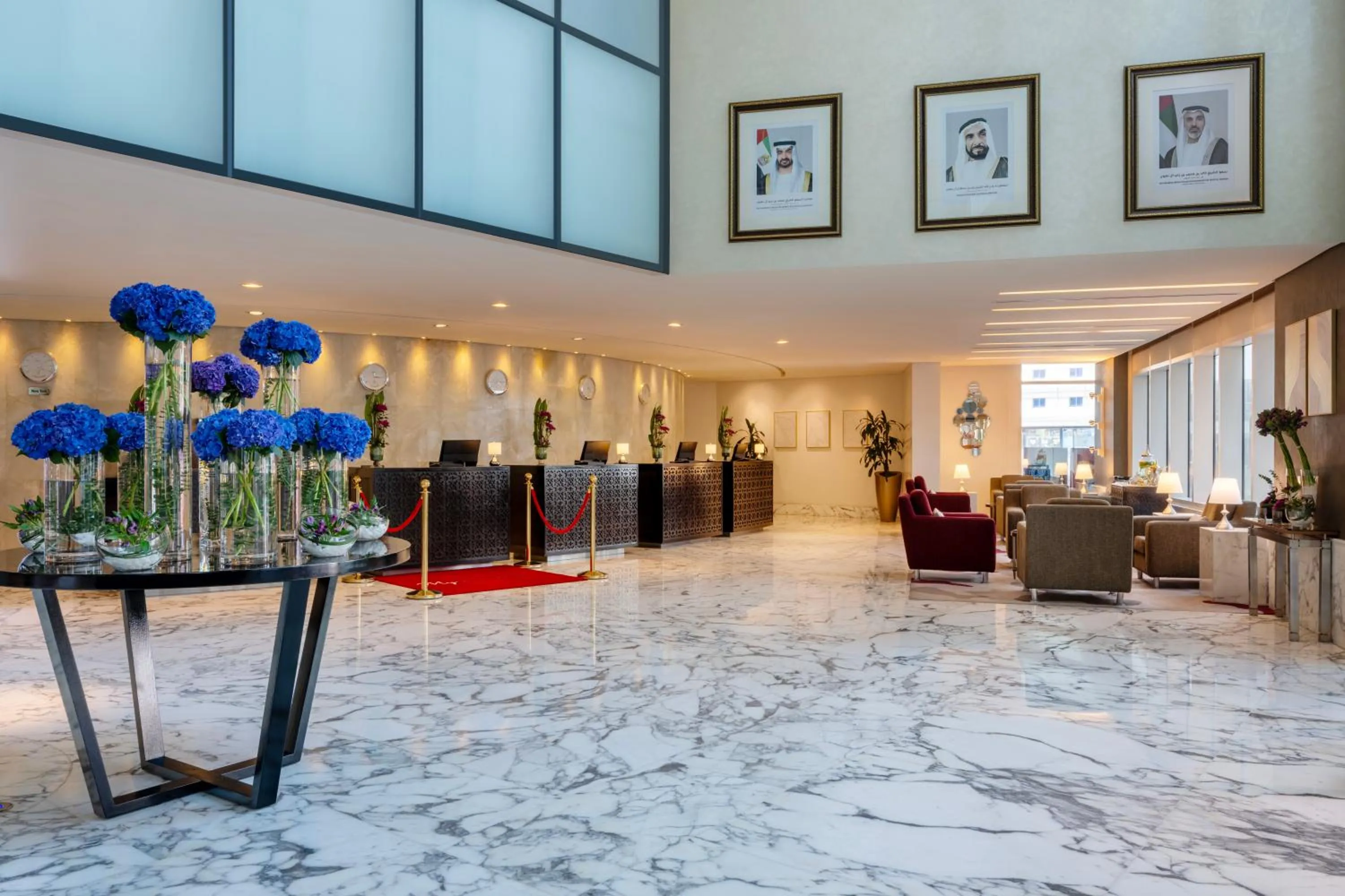 Lobby or reception in Grand Millennium Al Wahda Executive Apartments