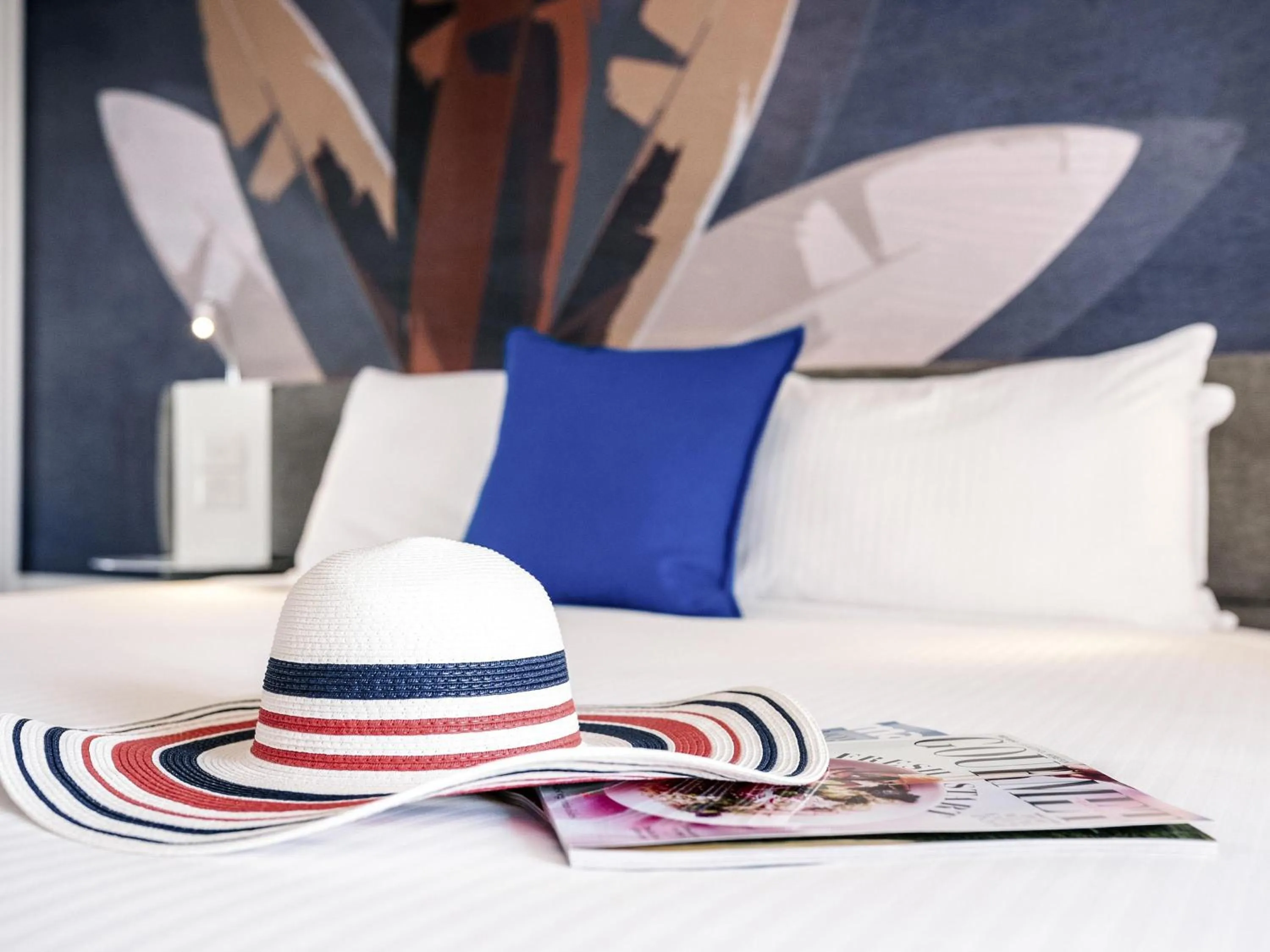 Bedroom, Bed in Novotel Surfers Paradise