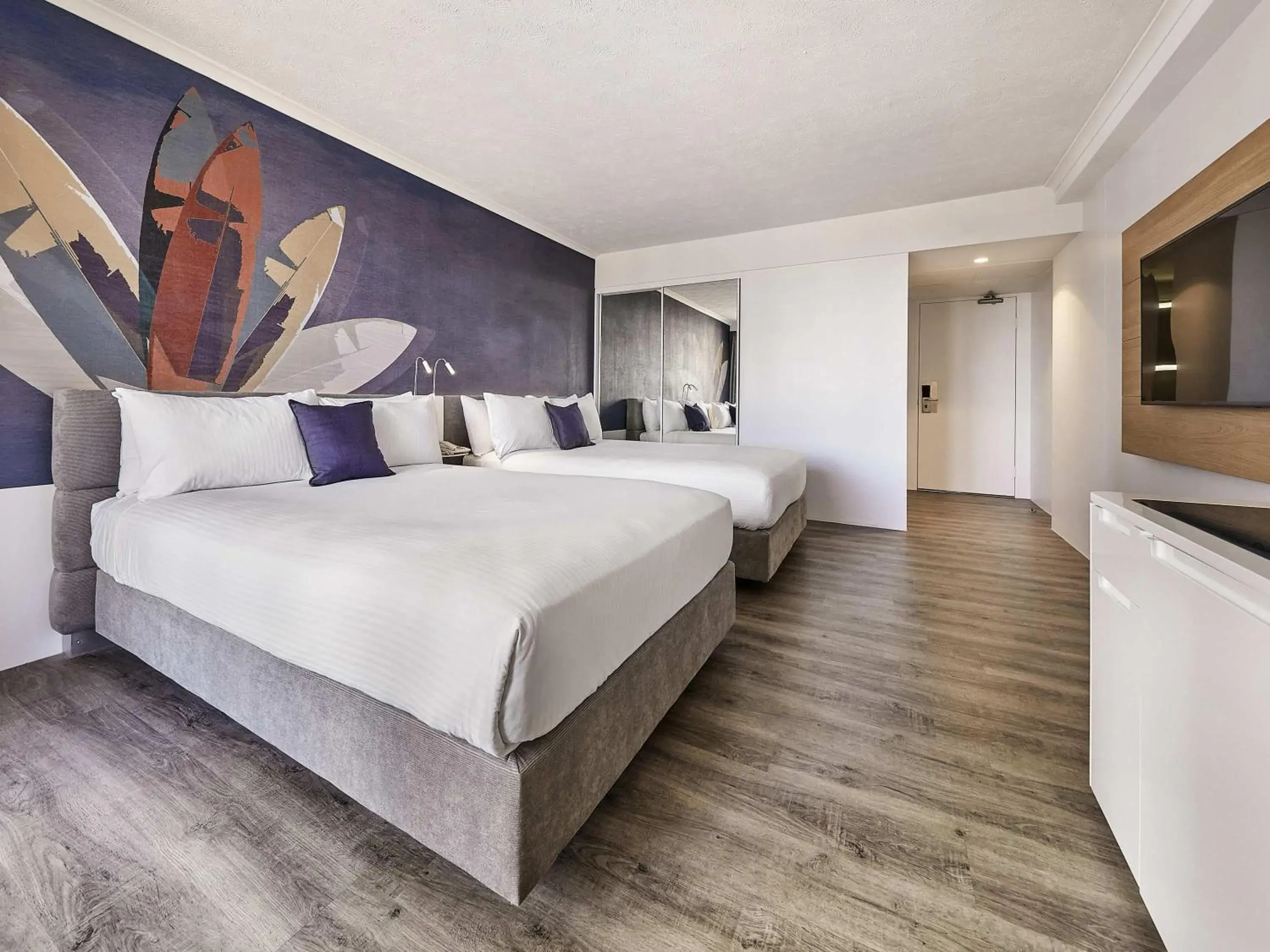 Deluxe Double Room with Two Double Beds and View in Novotel Surfers Paradise Deluxe Double Room with Two Double Beds and View in Novotel Surfers Paradise