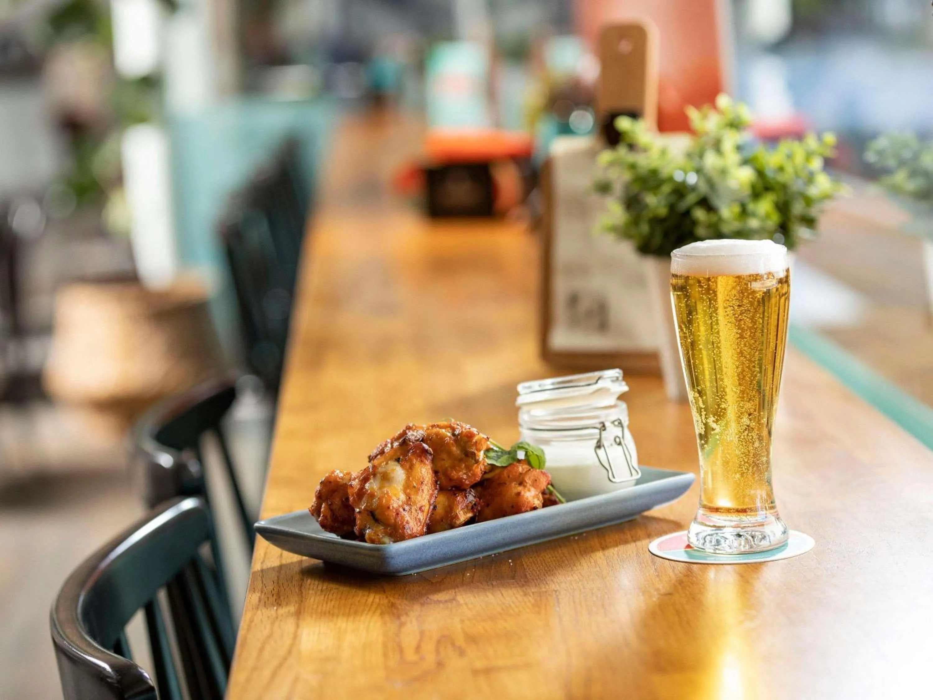 Lounge or bar in Novotel Surfers Paradise