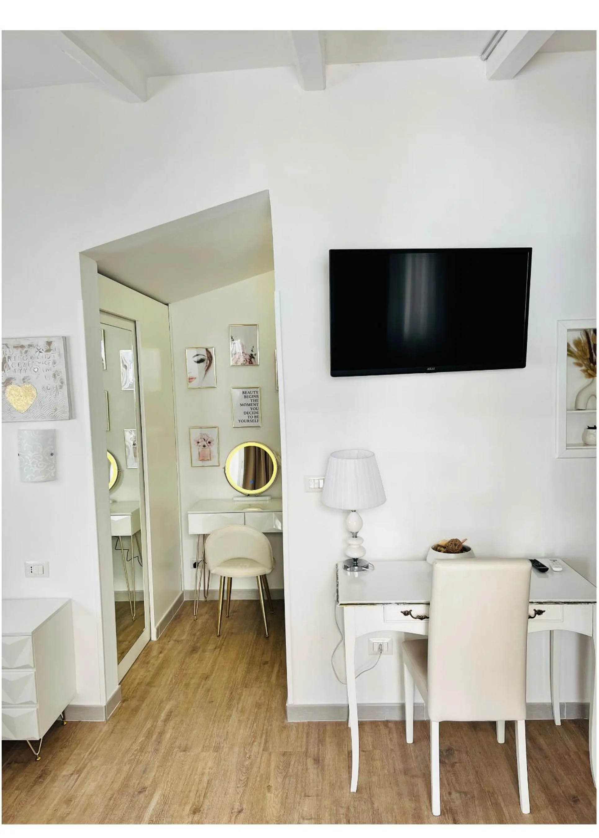 TV and multimedia in Hotel La Torraccia