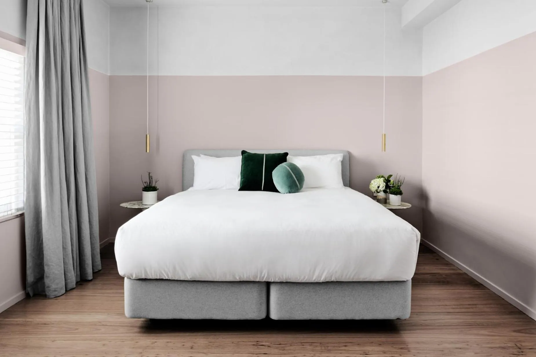 Bedroom, Bed in The Prince