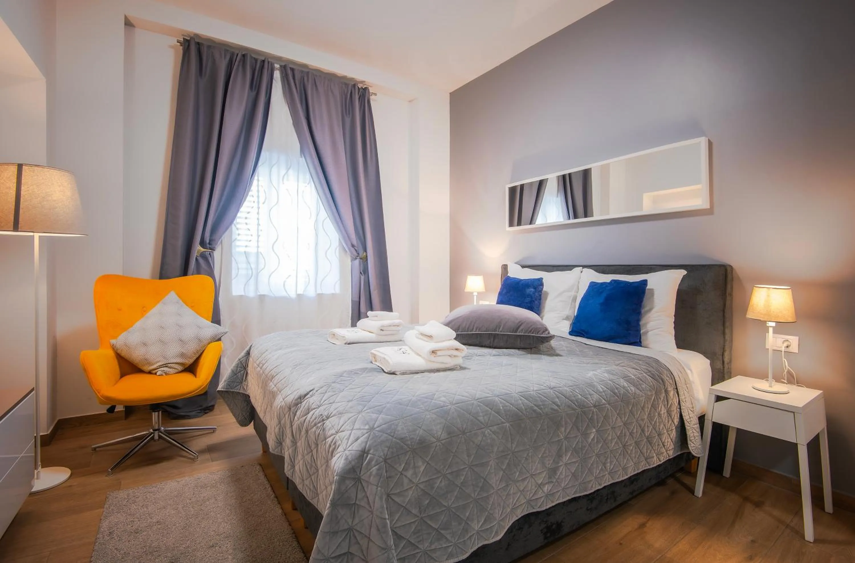 Photo of the whole room, Bed in D&A Amphitheatre Apartments with free parking