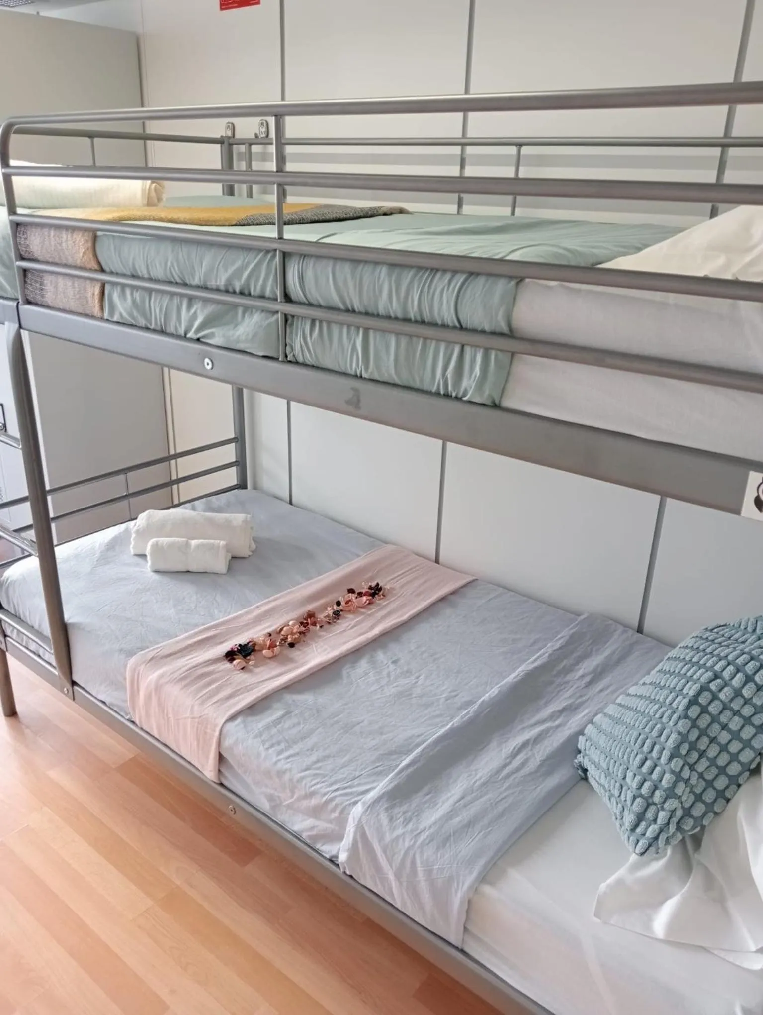 bunk bed, Bed in Corujinha Hostel