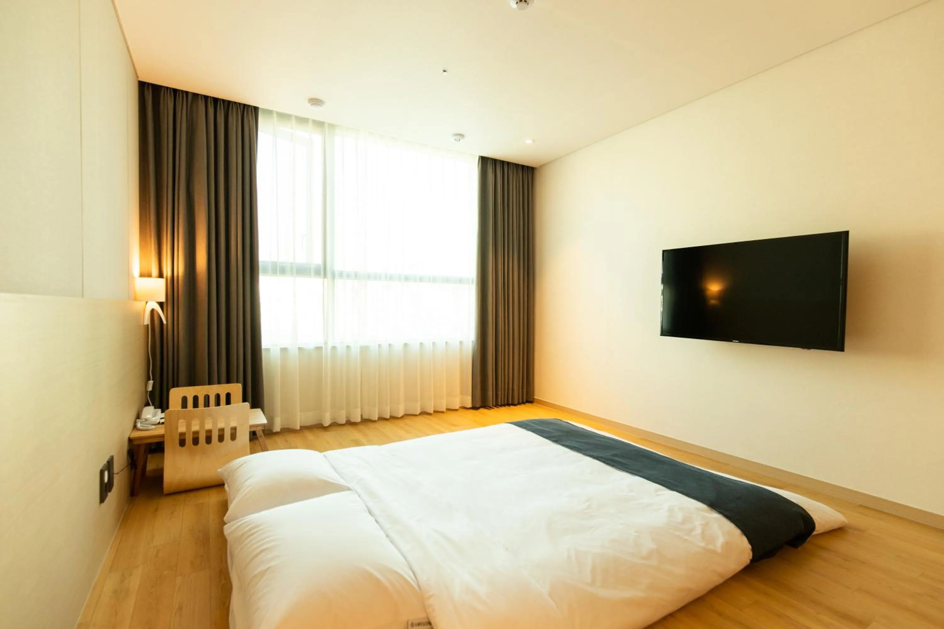 Photo of the whole room, Bed in Hotel Winstory