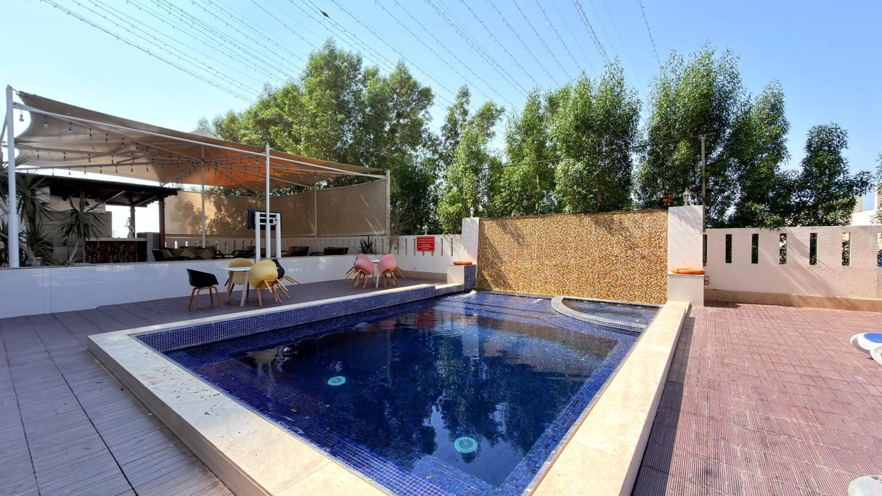 Sunday Mangrove Corniche Hotel, Ras Al Khaimah