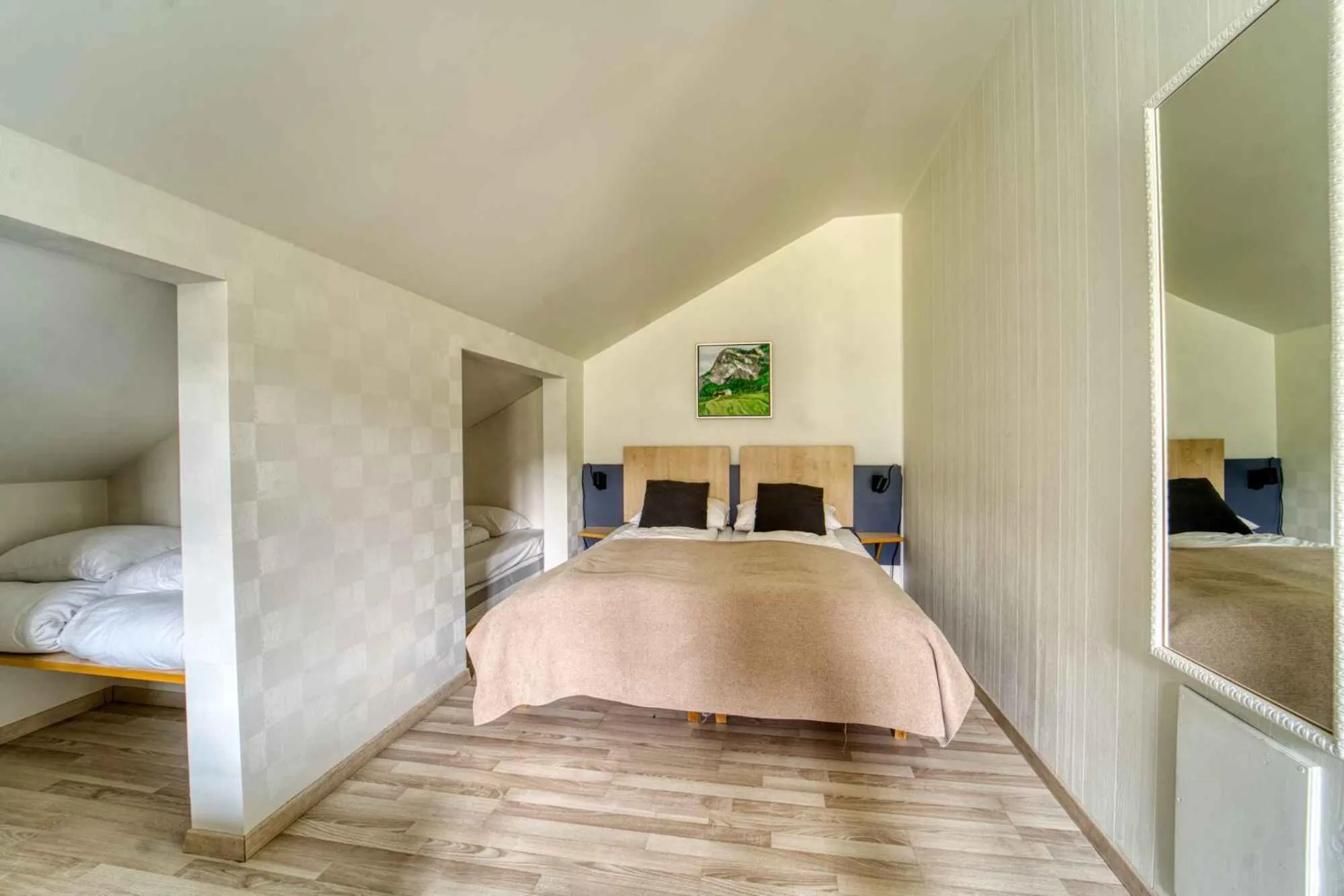 Bed in Sølvgarden Hotel