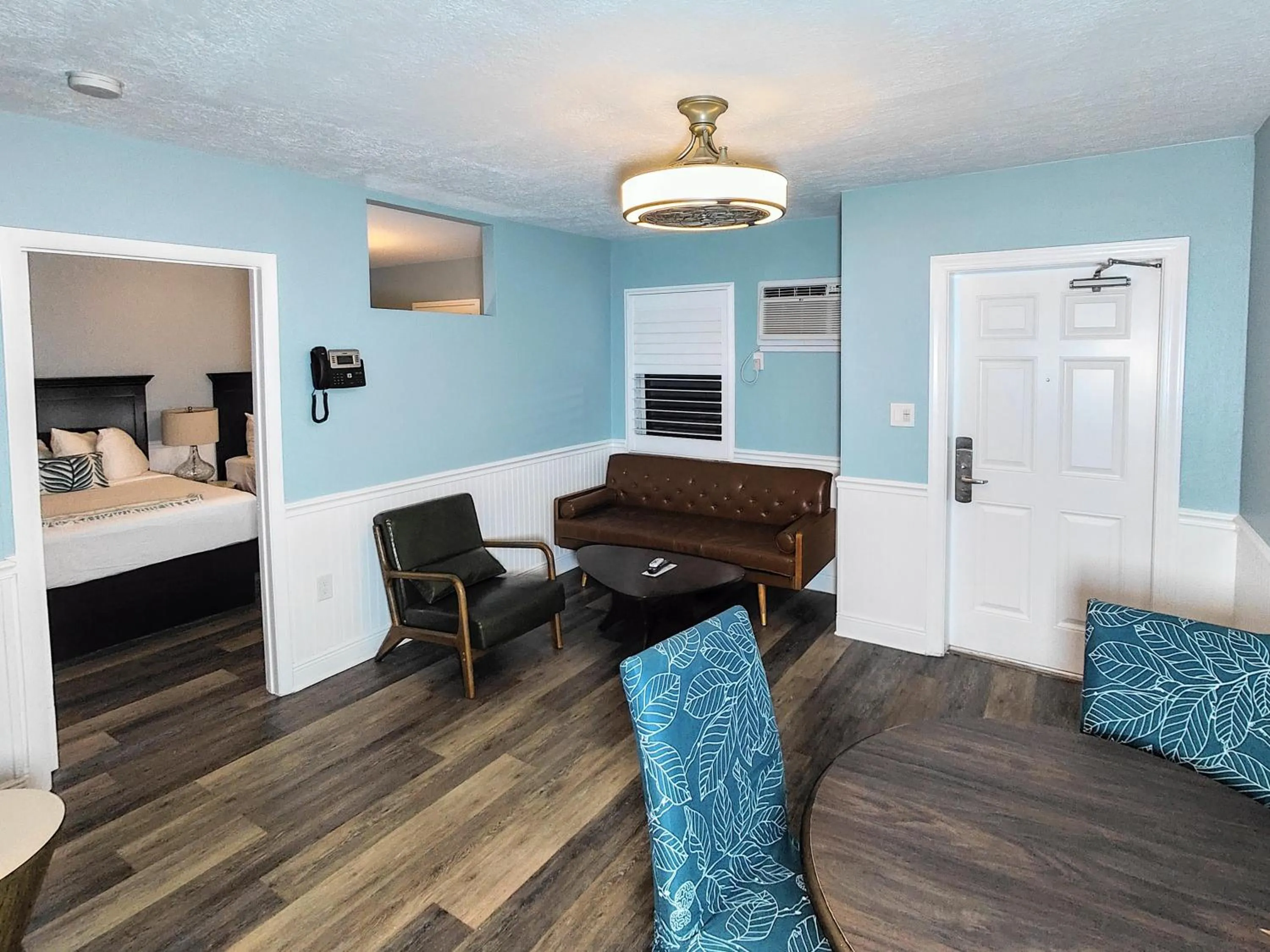 TV and multimedia in Tahitian Beach Resort