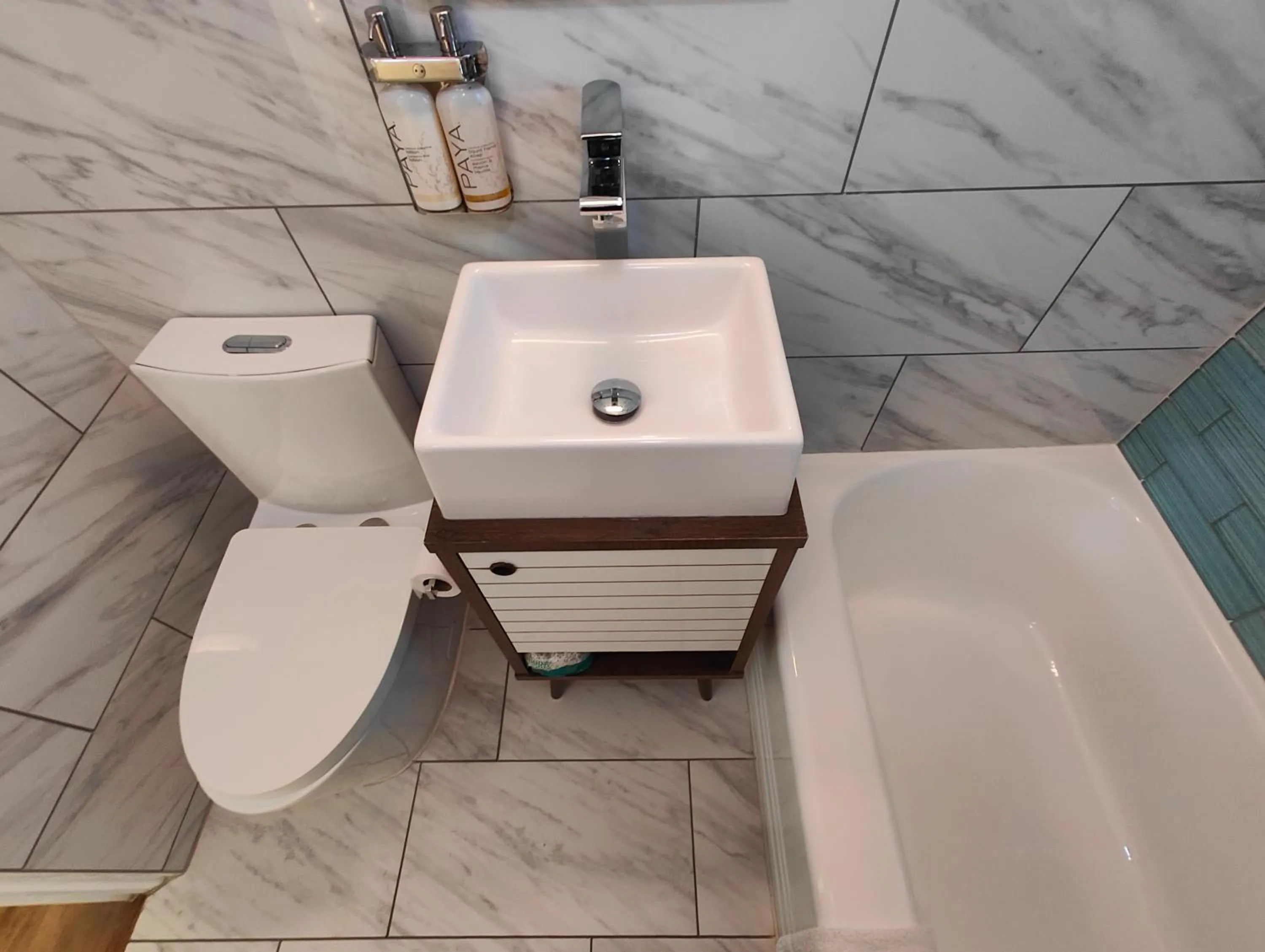 Bathroom in Tahitian Beach Resort