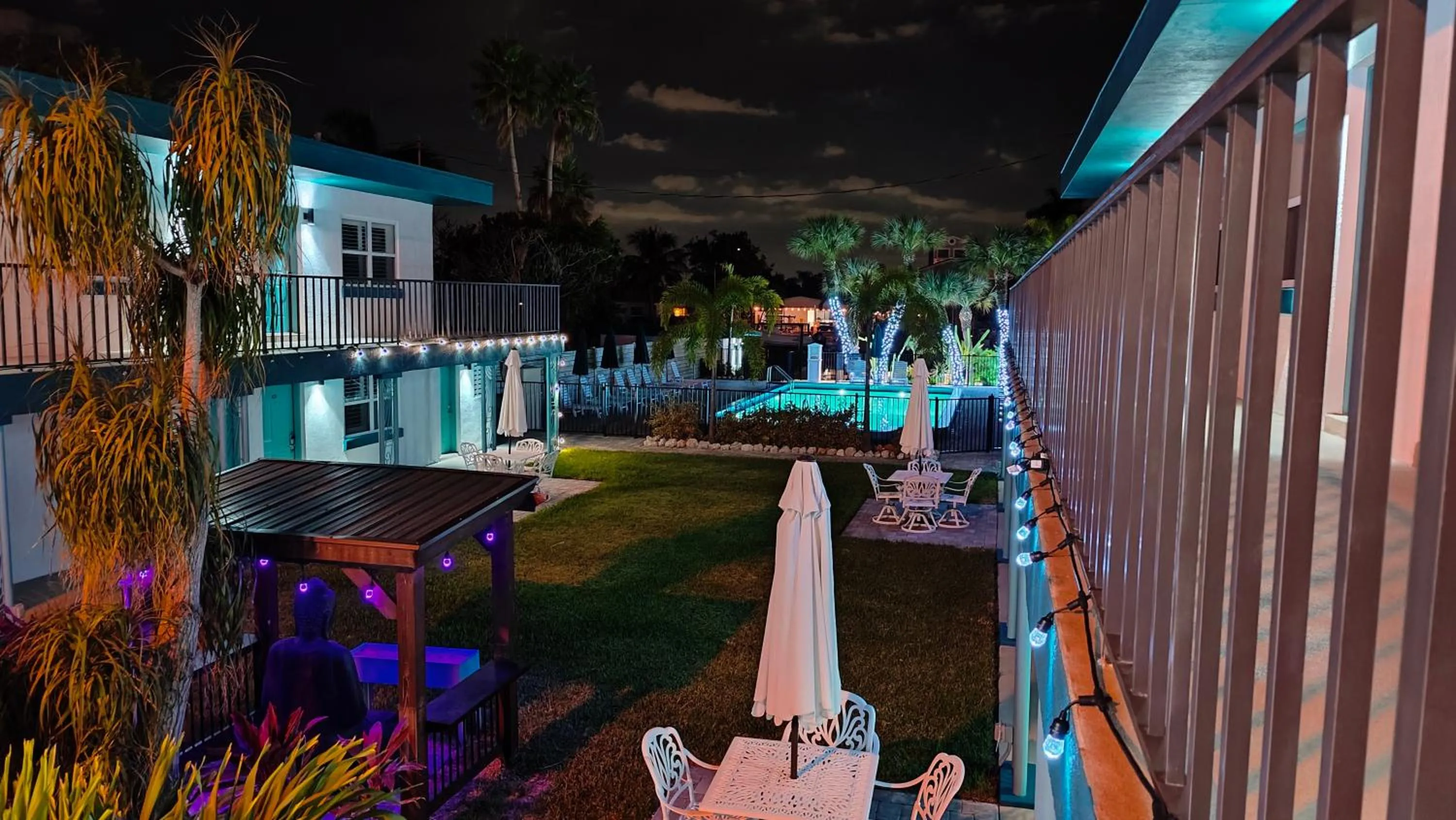 Property building in Tahitian Beach Resort