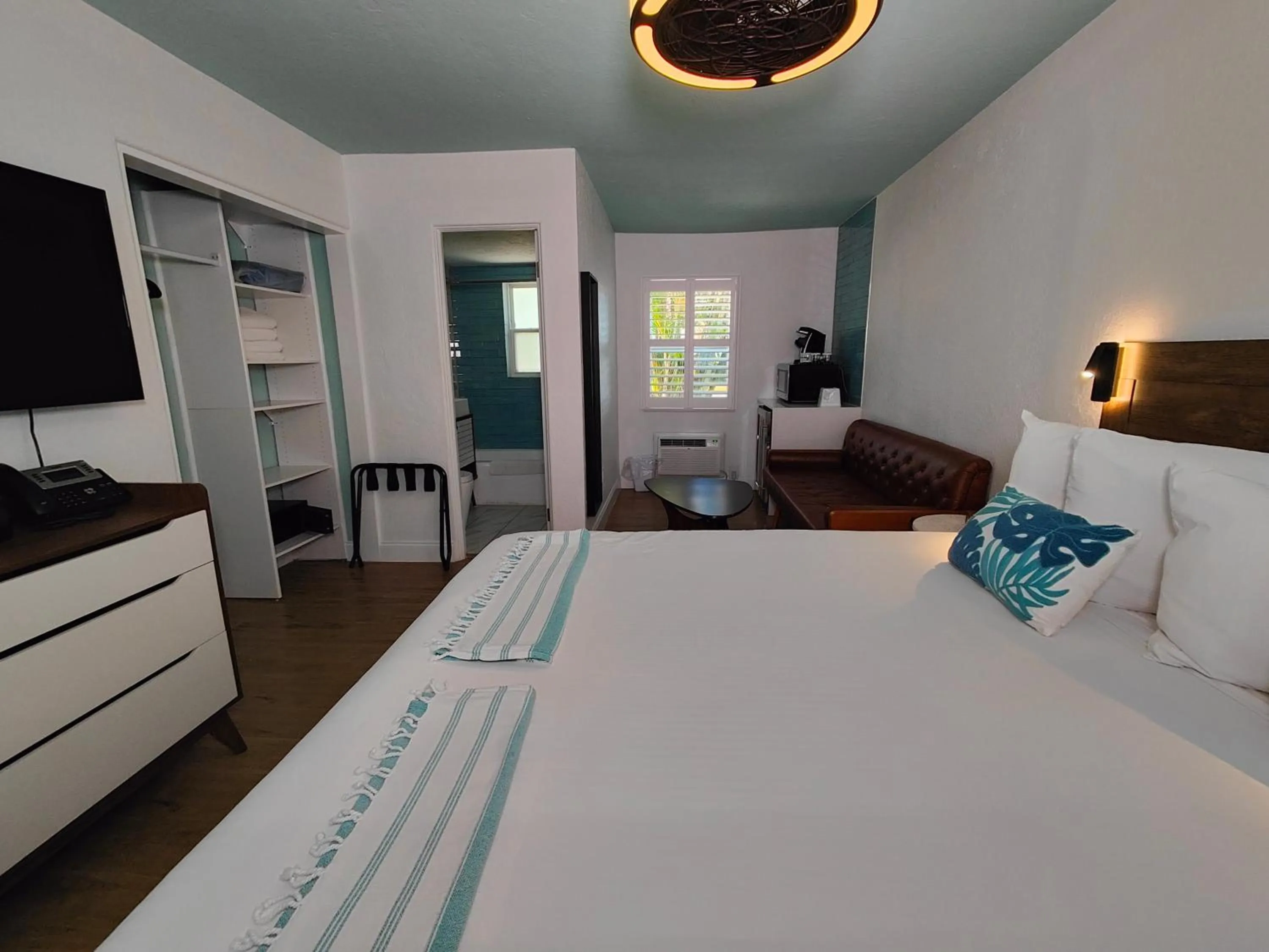 Bed in Tahitian Beach Resort