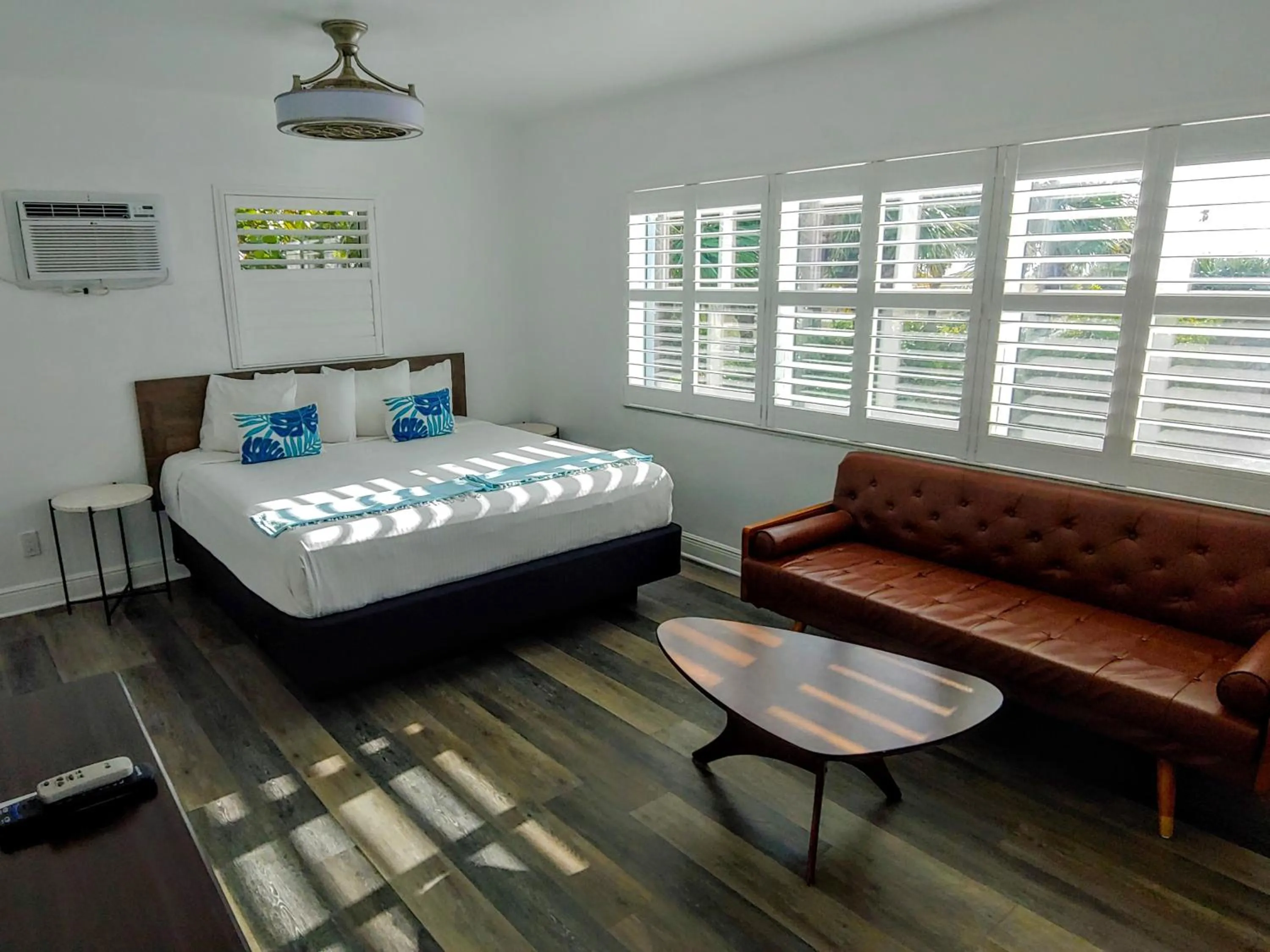 Bed in Tahitian Beach Resort